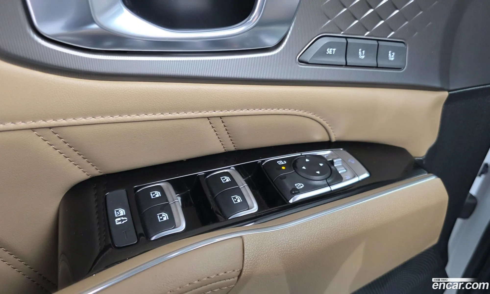 Kia Sorento 2023 KNARH81GBRA254049 — 11