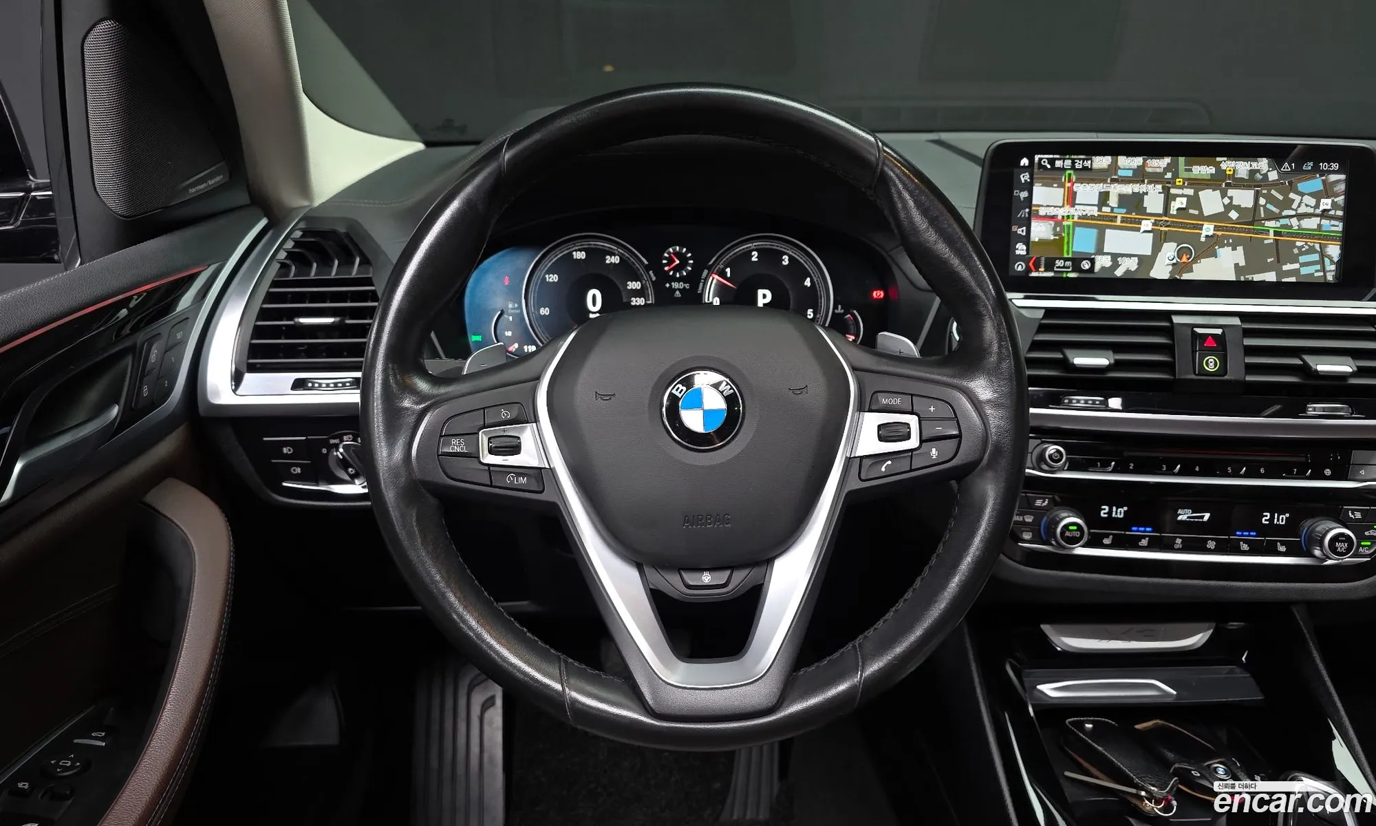 BMW X3 2018 WBATX7105JLB46782 — 4