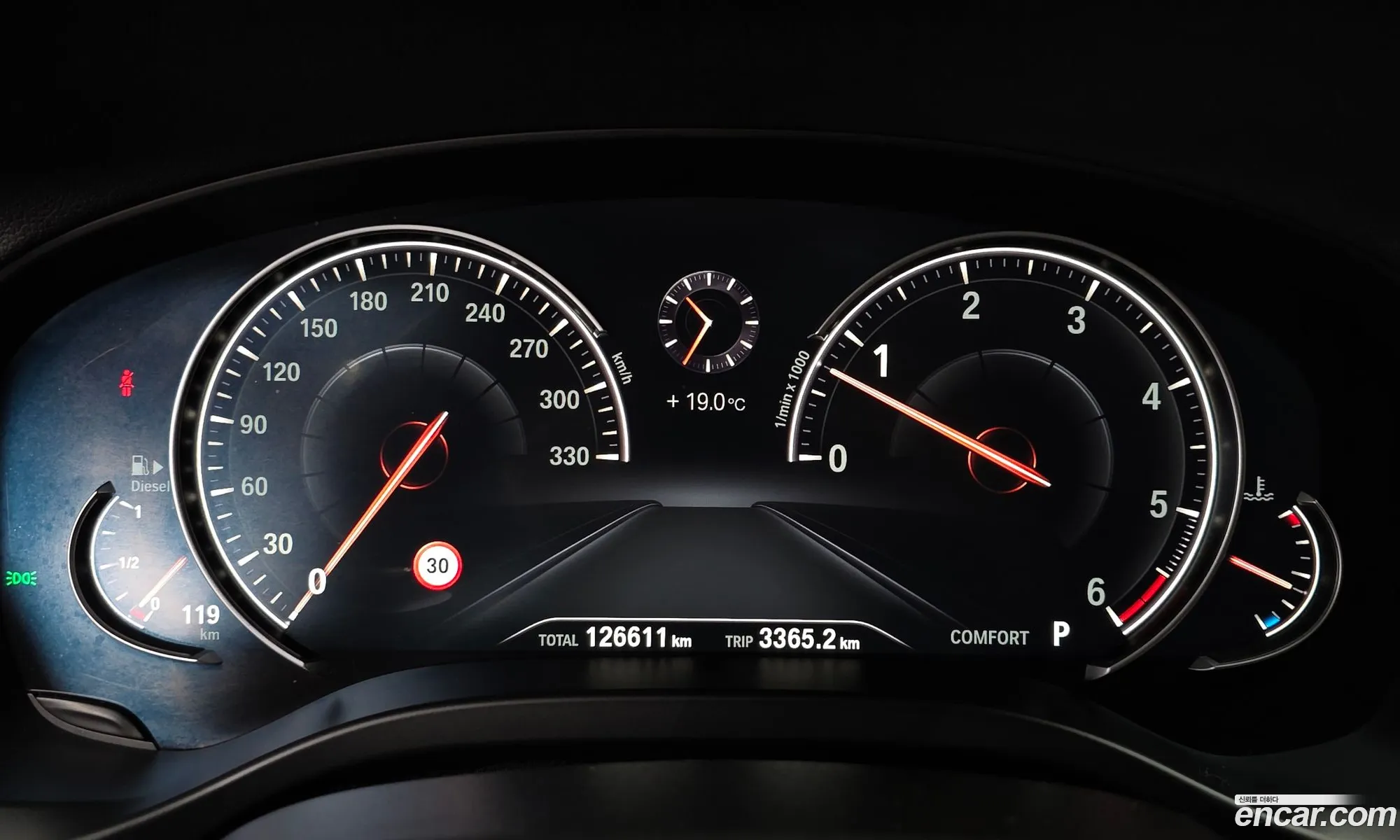 BMW X3 2018 WBATX7105JLB46782 — 19