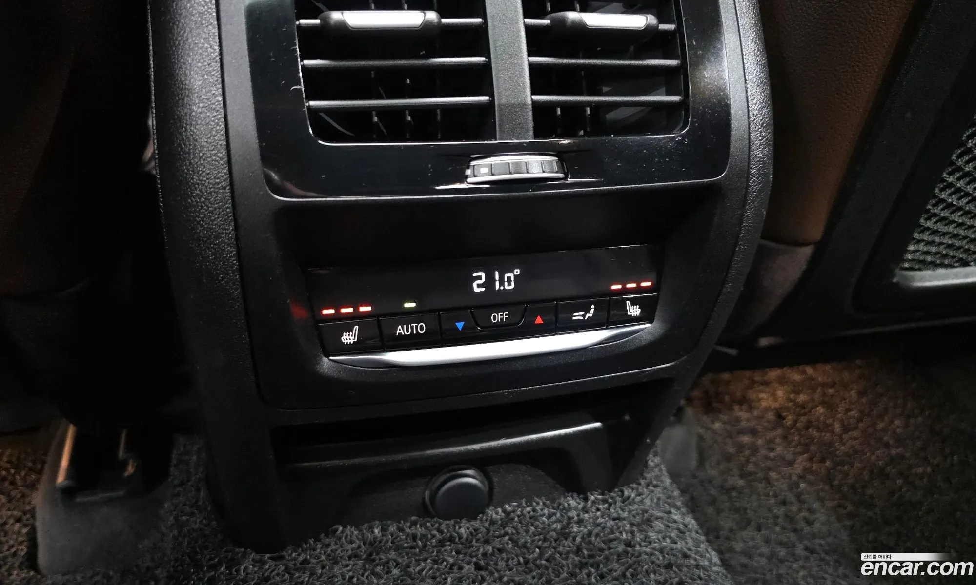 BMW X3 2018 WBATX7105JLB46782 — 29