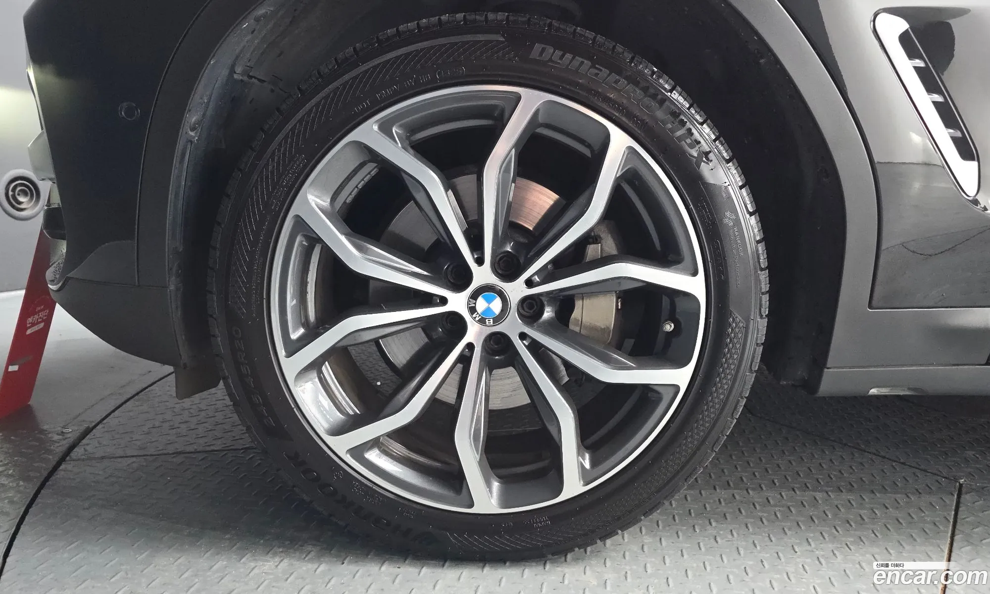 BMW X3 2018 WBATX7105JLB46782 — 7