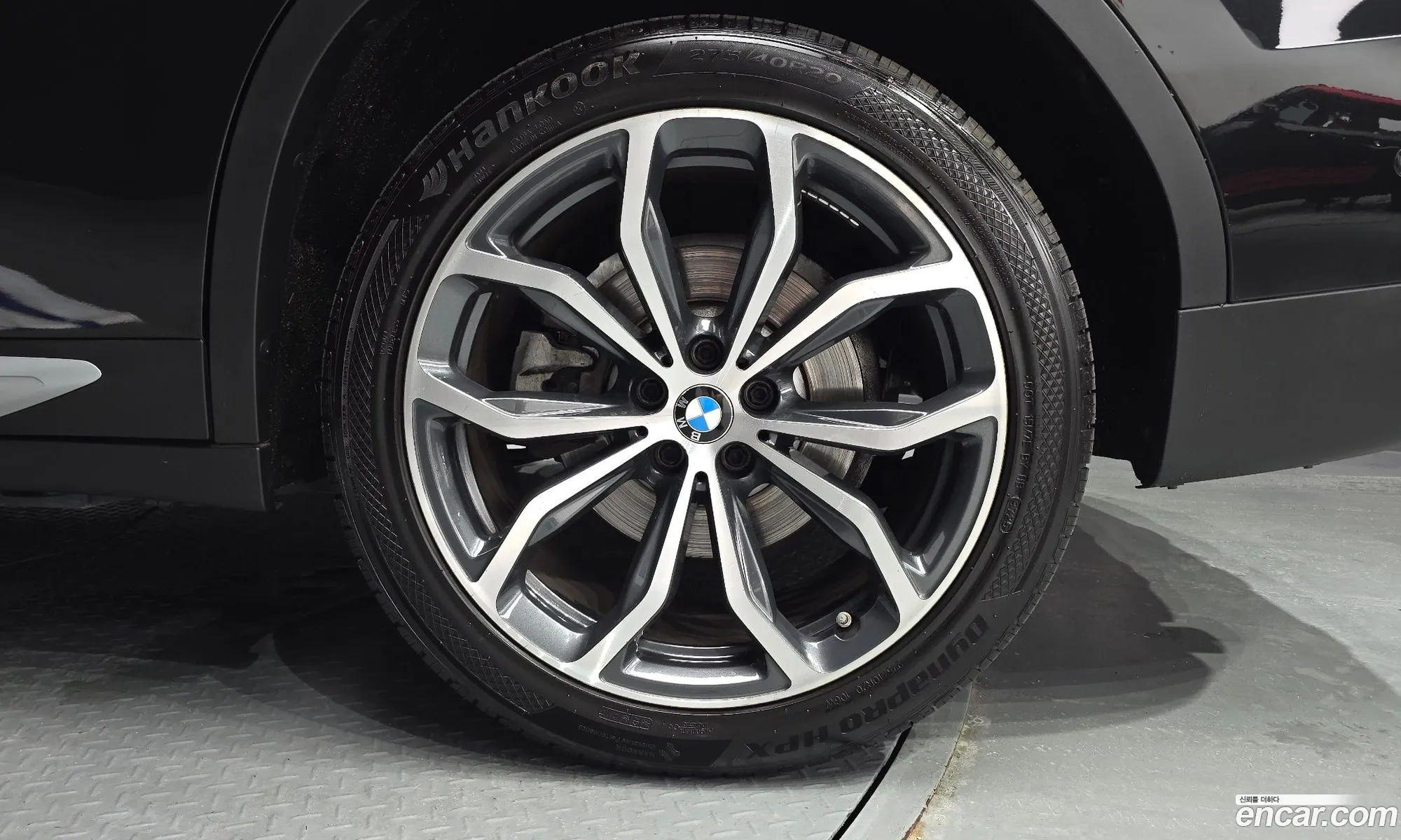 BMW X3 2018 WBATX7105JLB46782 — 3