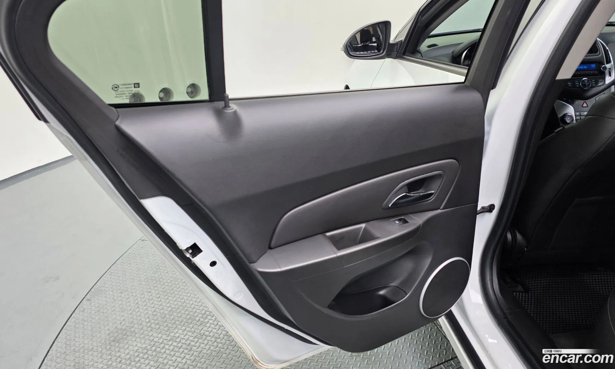 Chevrolet (GM Daewoo) Cruze 2014 — 24