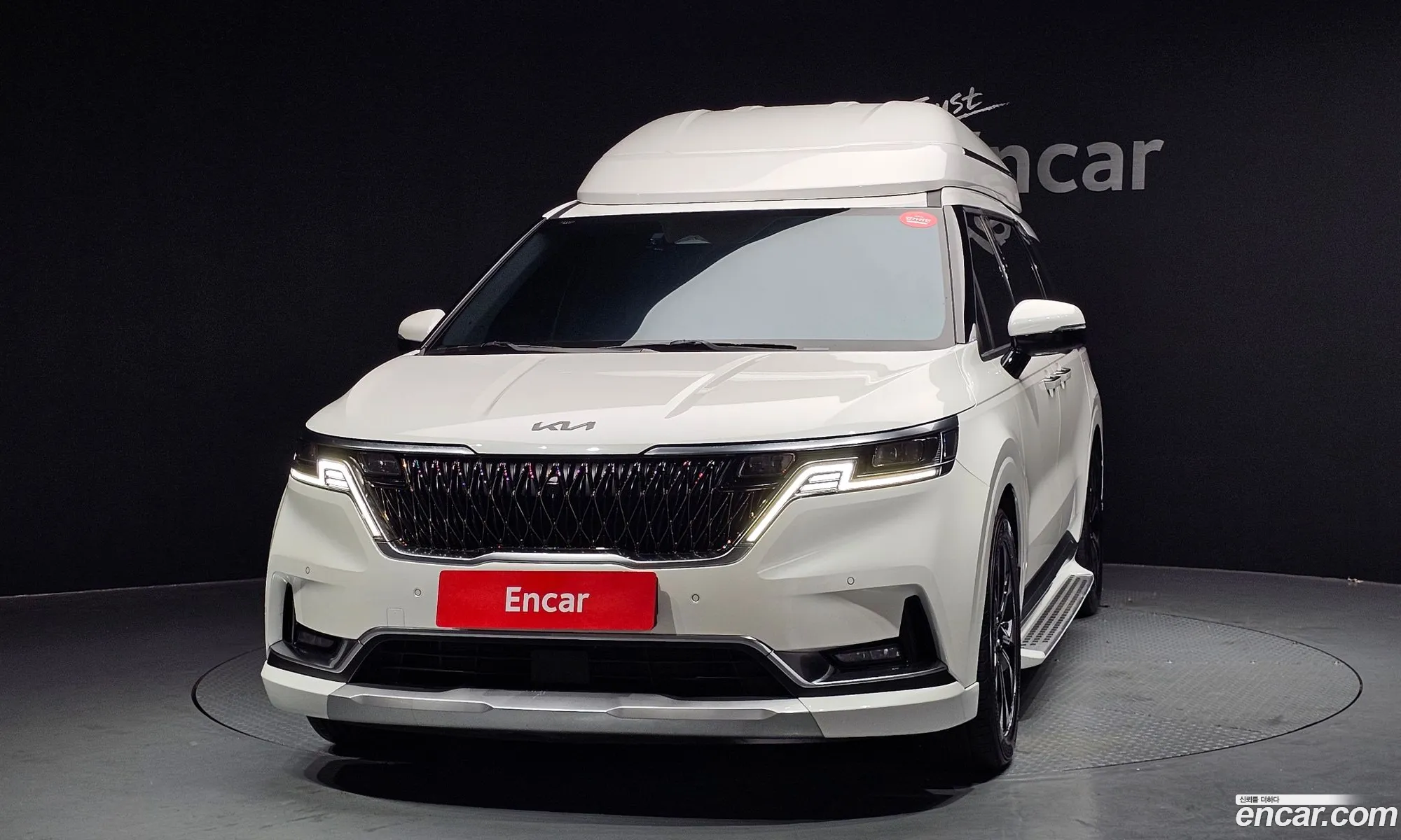Kia Carnival 2021 — 12
