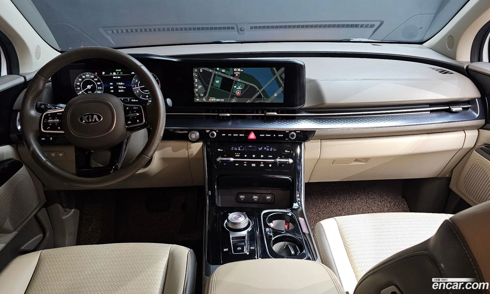 Kia Carnival 2021 — 4