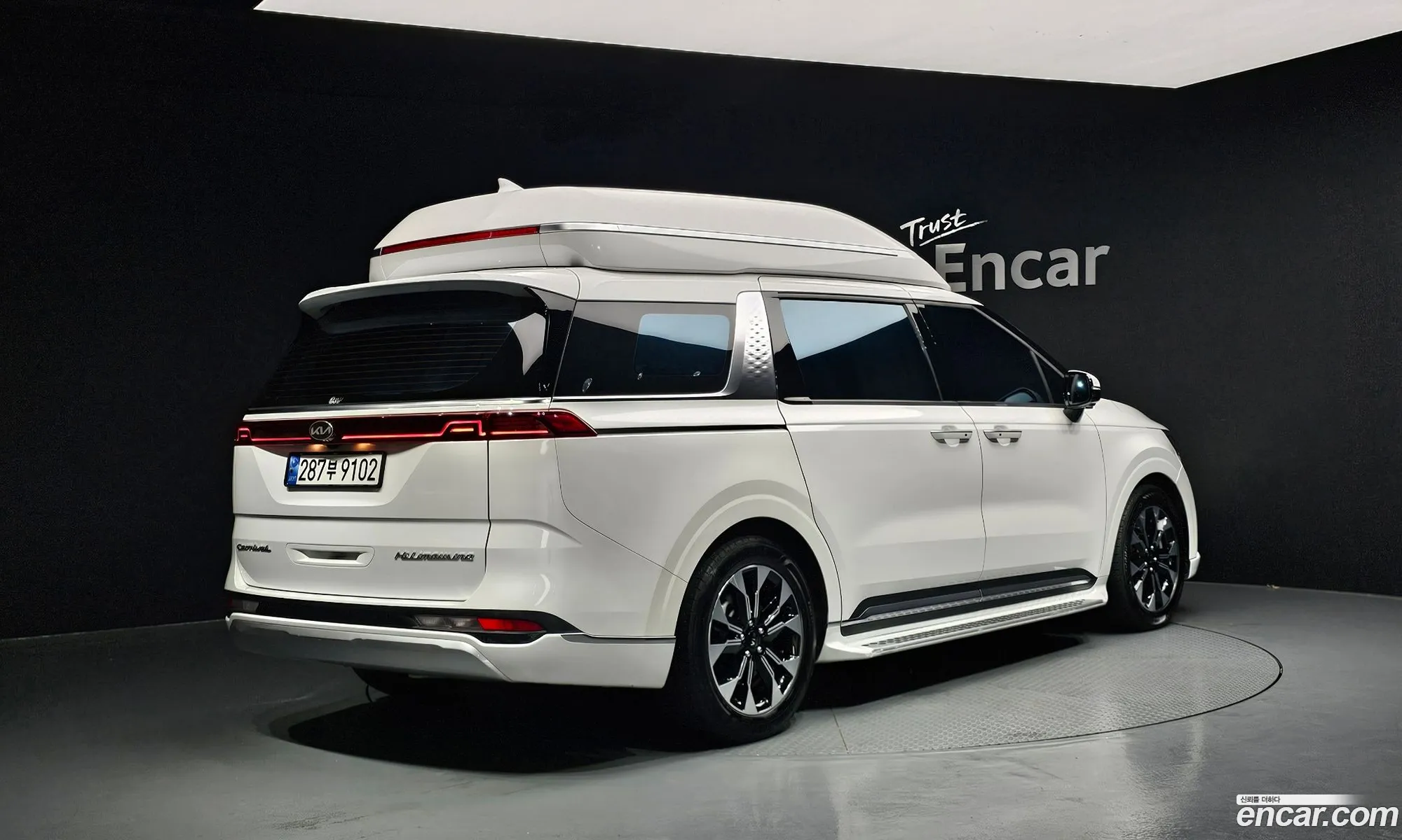 Kia Carnival 2021 — 21