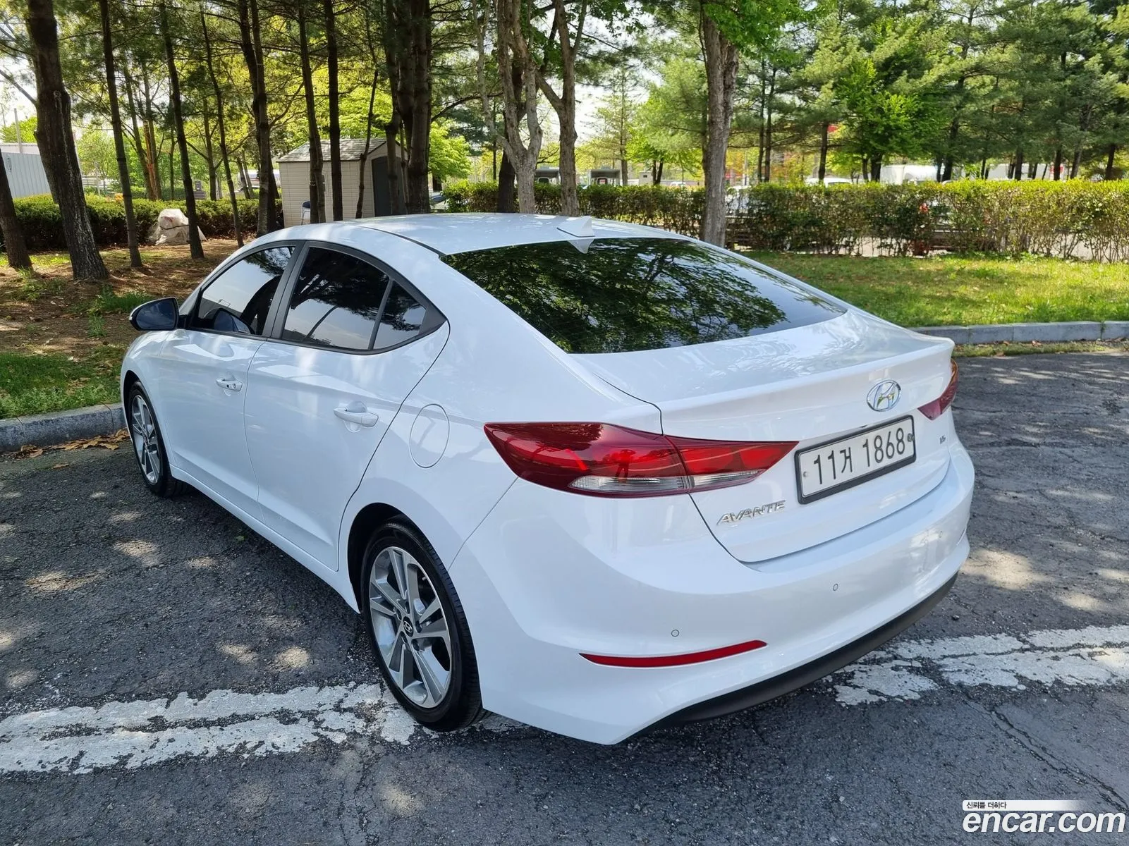 Hyundai Elantra AD 2018 — 5