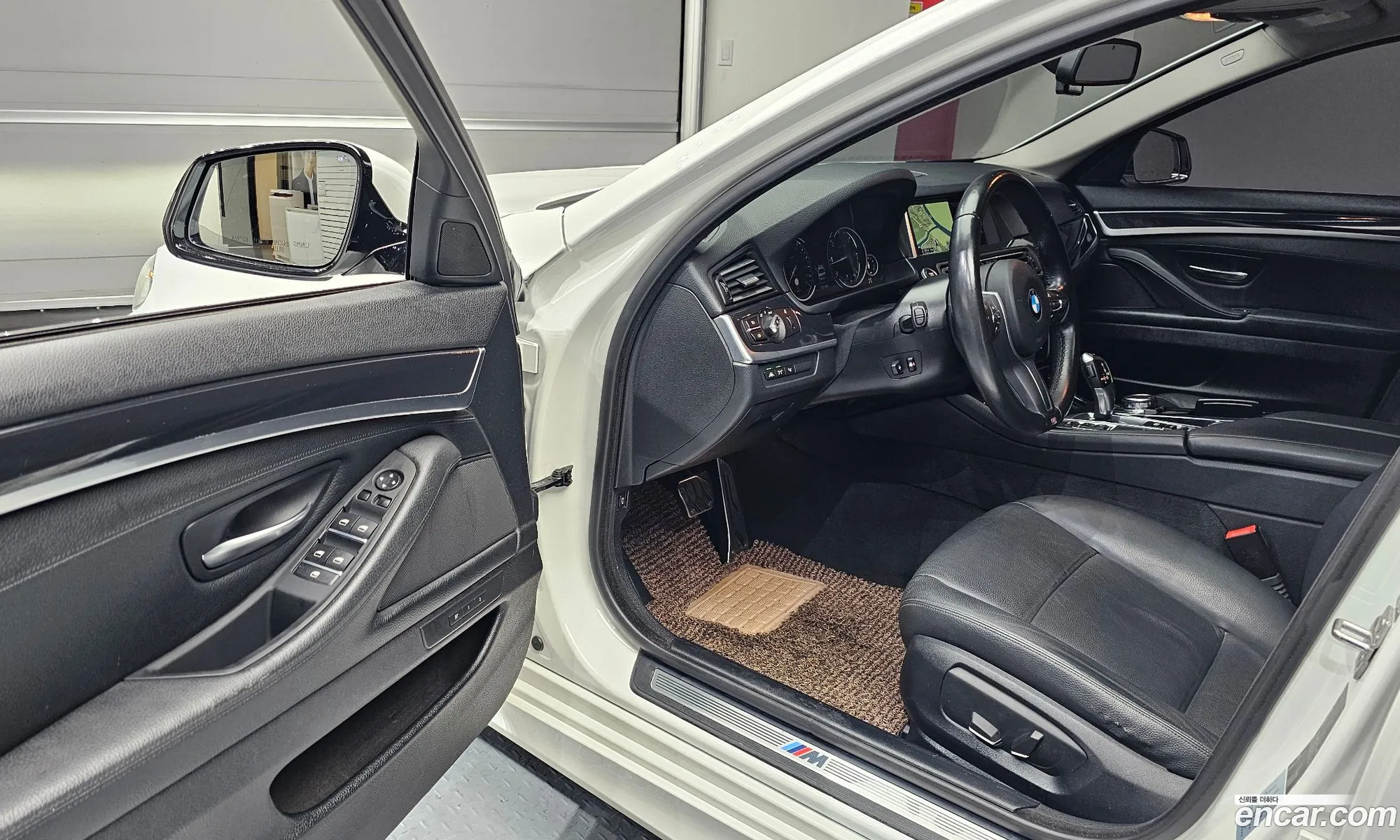 BMW 5 Series 2016 WBA5E5101GG202170 — 10