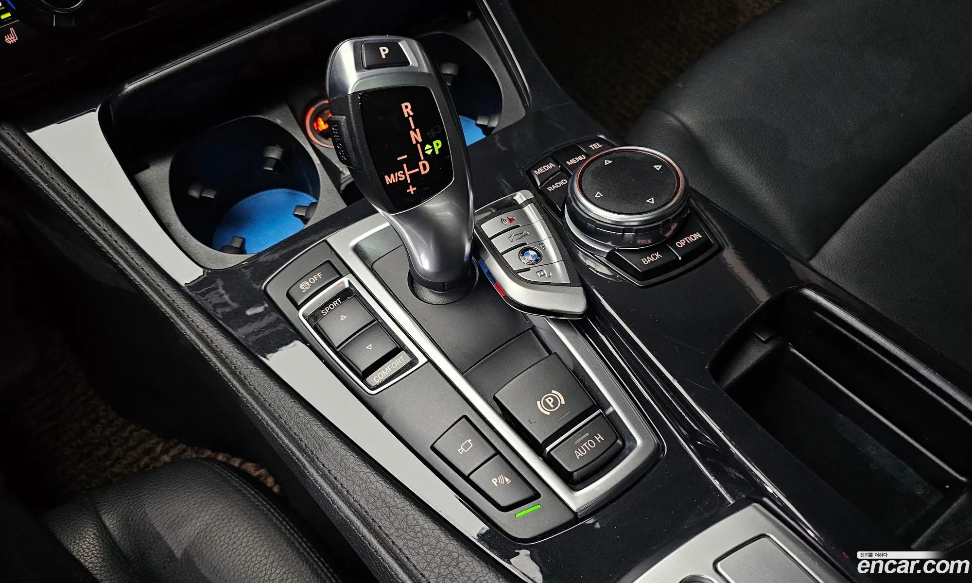 BMW 5 Series 2016 WBA5E5101GG202170 — 17