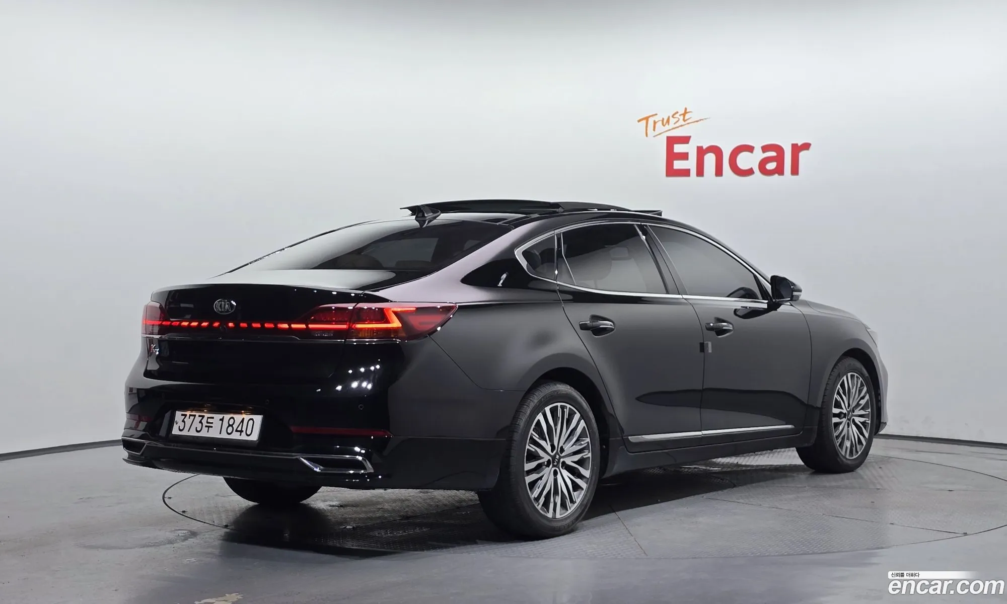 Kia K7 Premier 2020 KNALB41BBMA239851 — 7