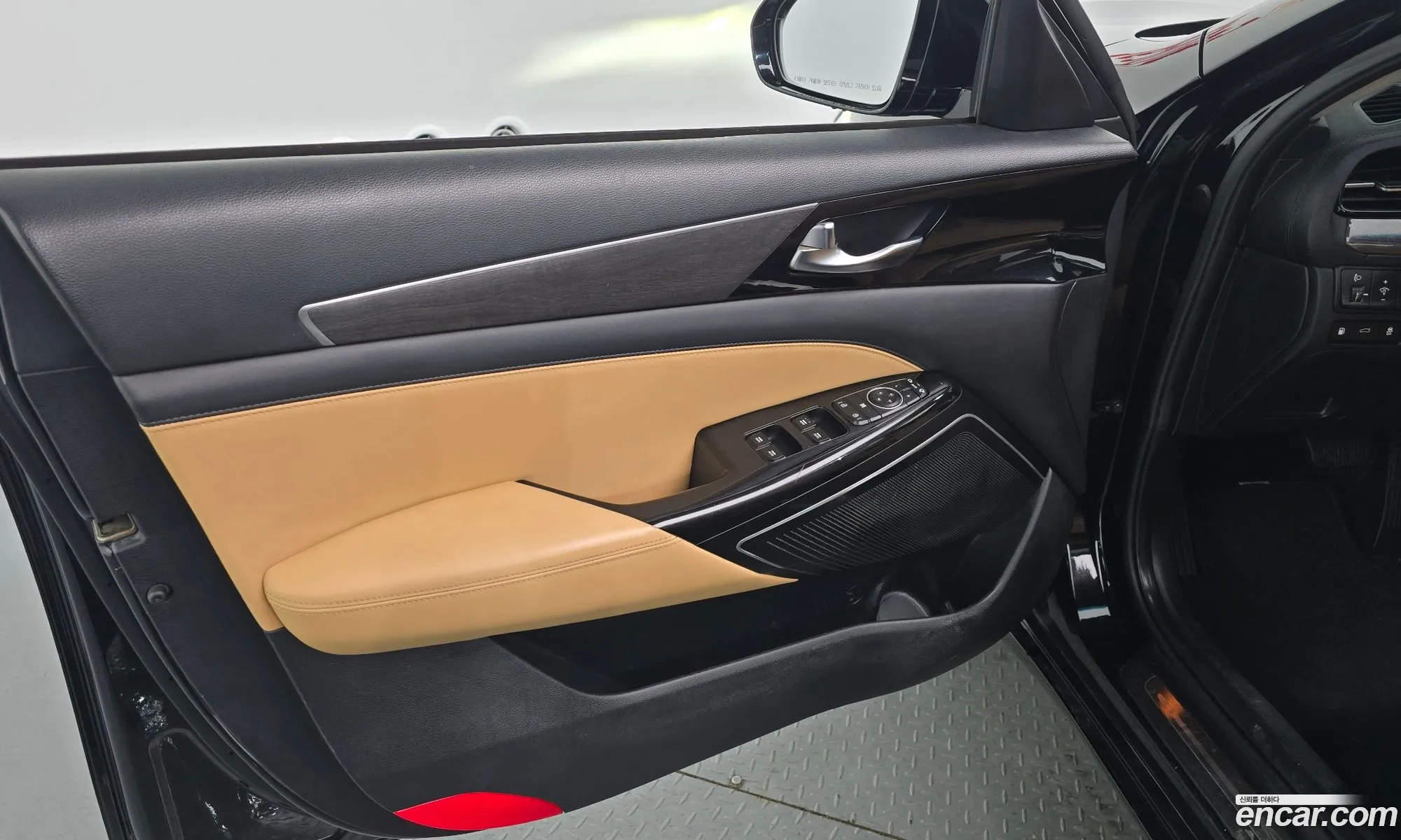 Kia K7 Premier 2020 KNALB41BBMA239851 — 5