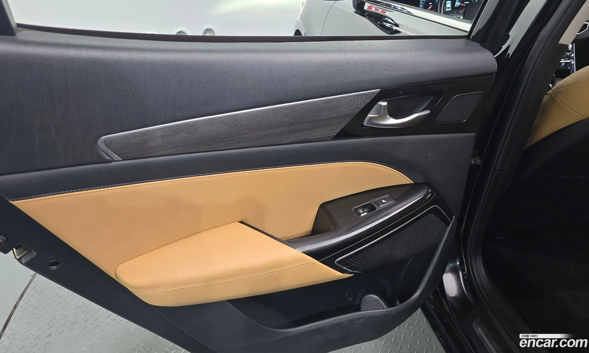 Kia K7 Premier 2020 KNALB41BBMA239851 — 31