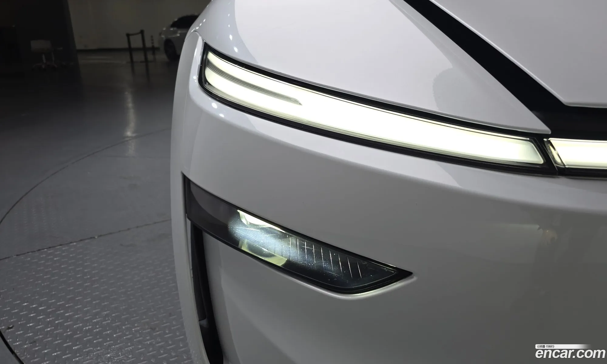 Tesla Model Y 2025 — 7