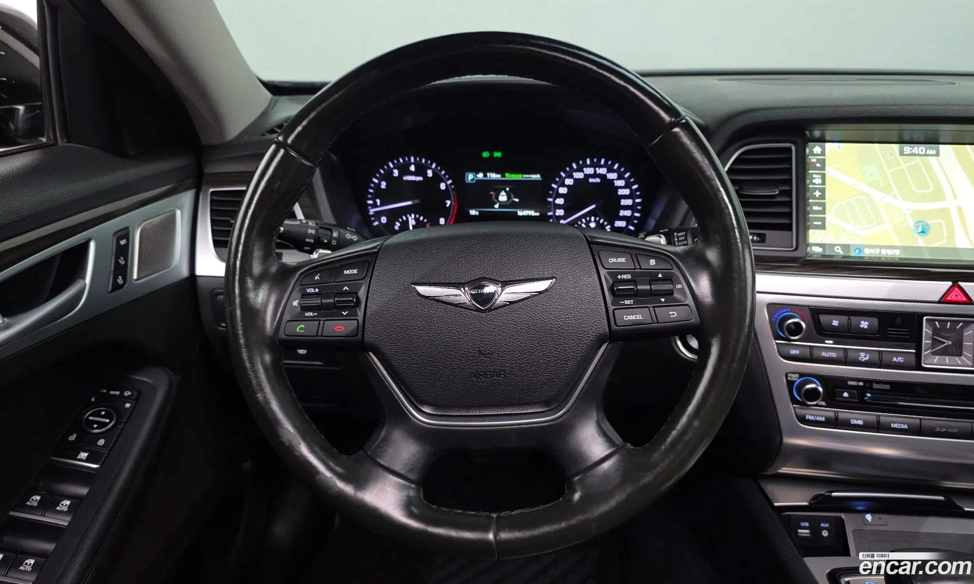 Genesis G80 2017 KMHGM41DDHU226736 — 4