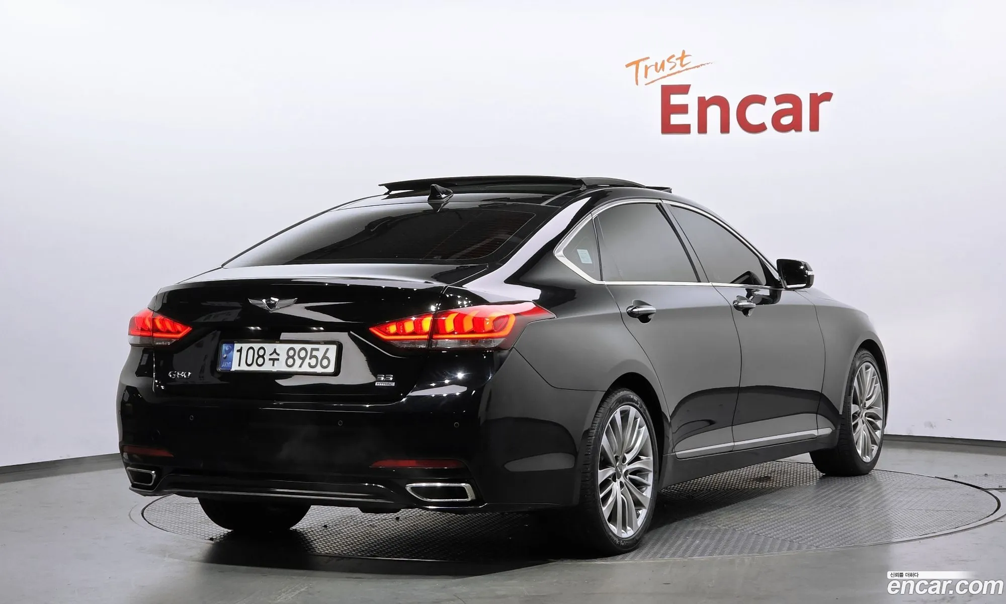 Genesis G80 2017 KMHGM41DDHU226736 — 7