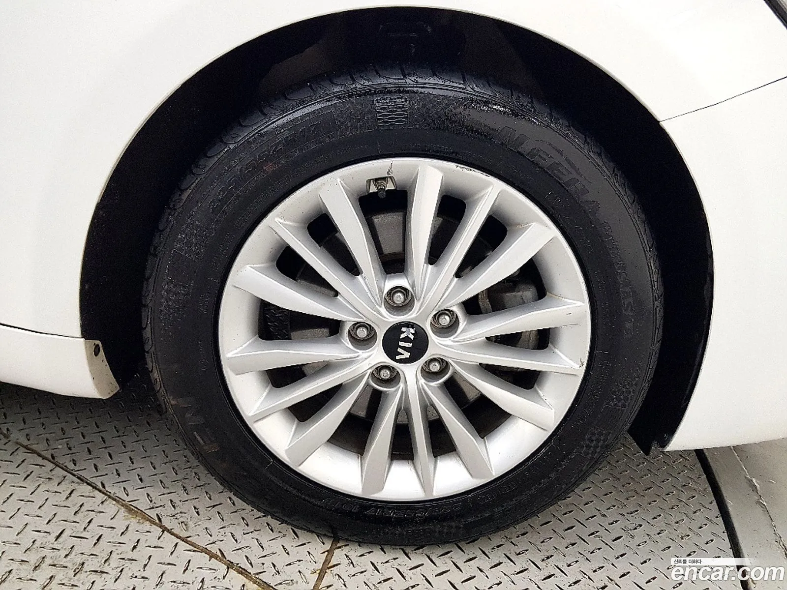 Kia K7 Premier 2020 — 3