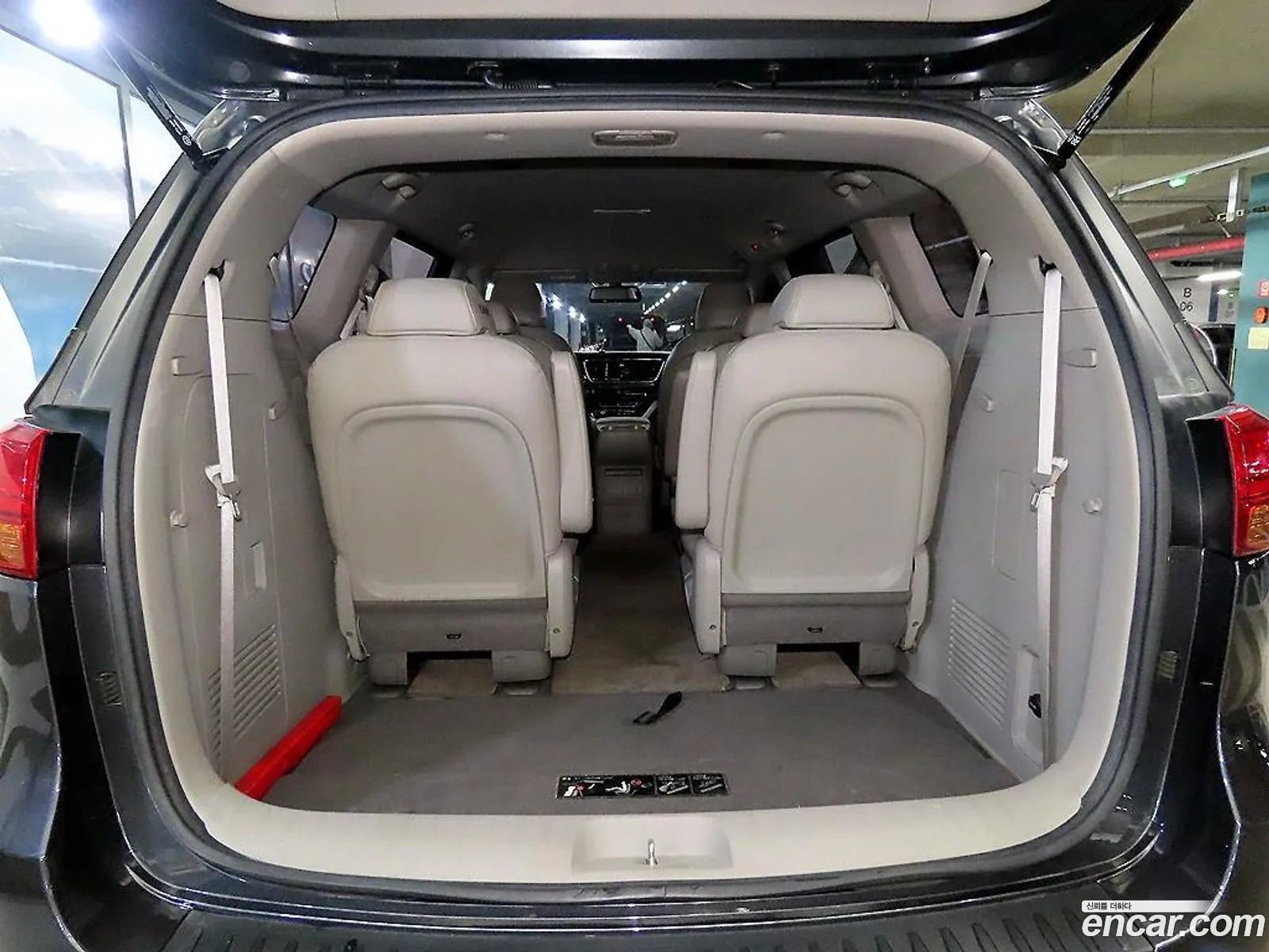 Kia Carnival 2016 — 6