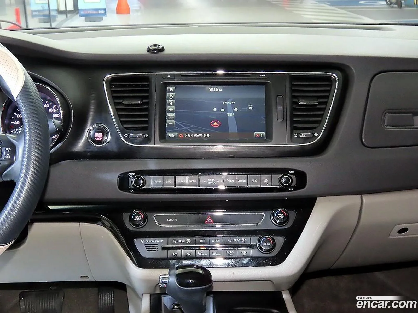 Kia Carnival 2016 — 8