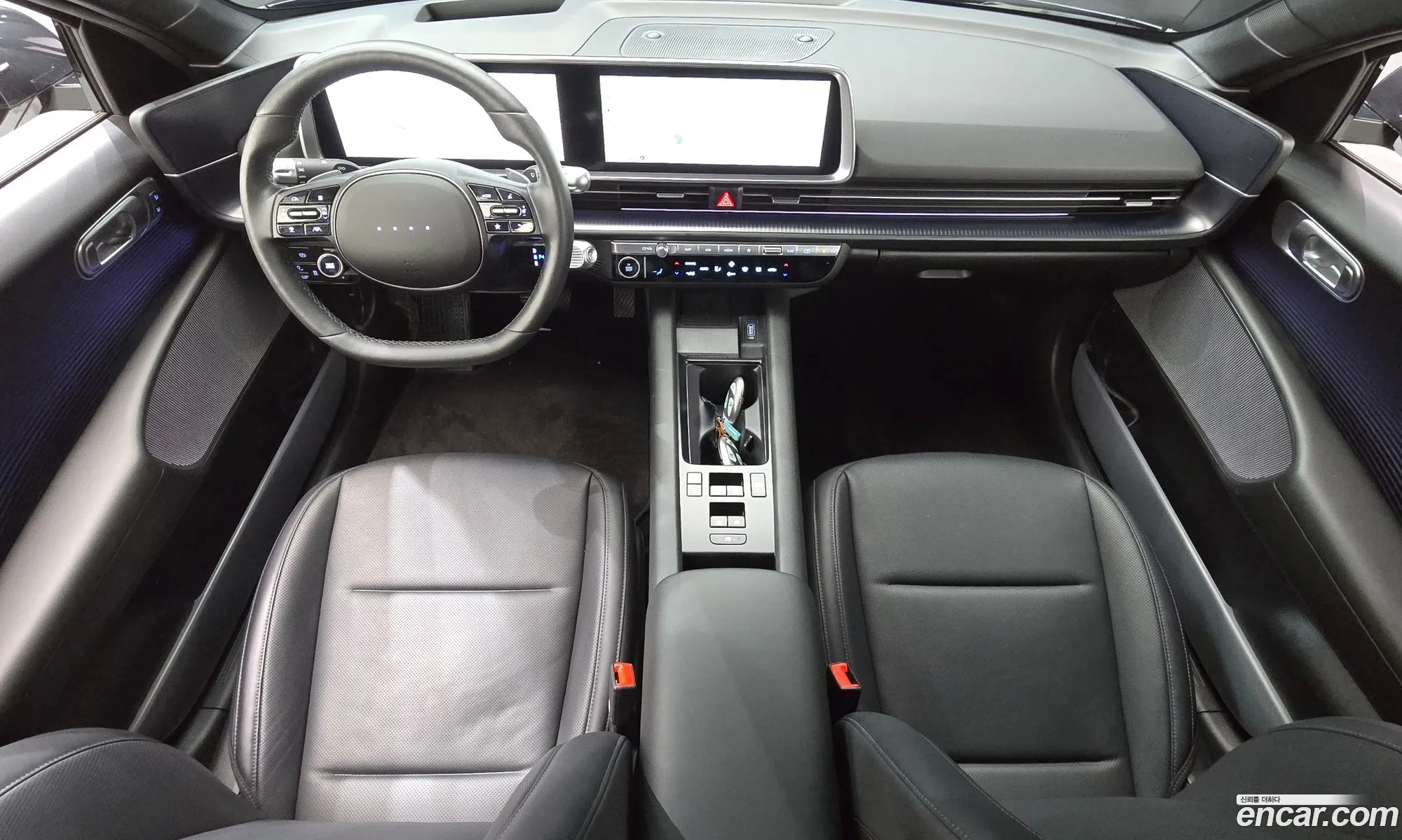 Hyundai Ioniq 6 2023 KMHM341CPPA059366 — 3