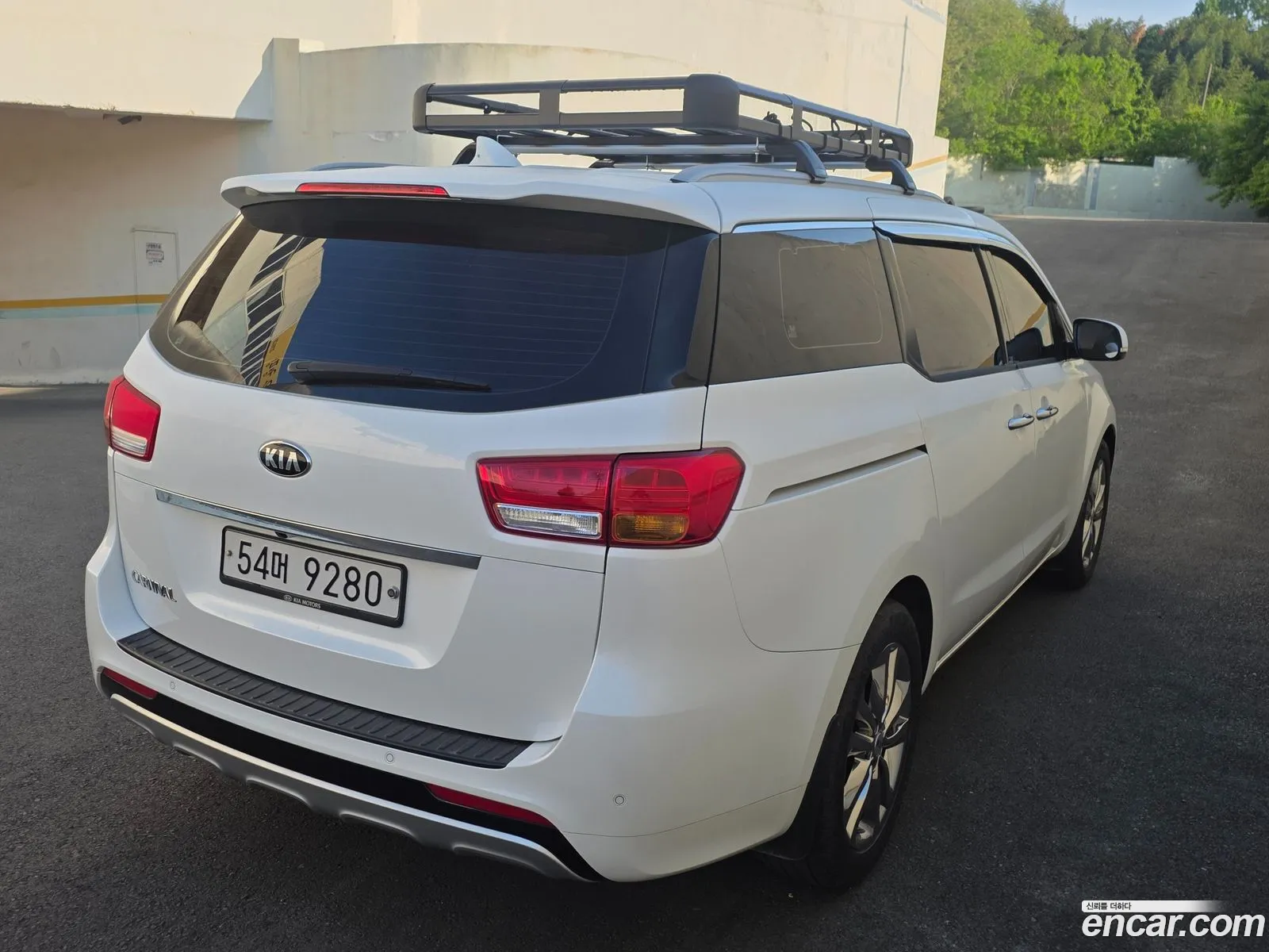 Kia Carnival 2016 — 6
