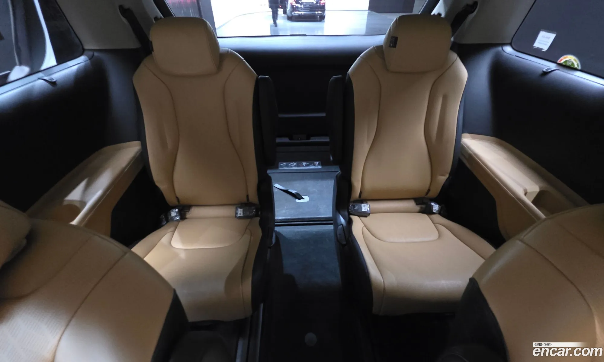 Kia Carnival 2021 — 18