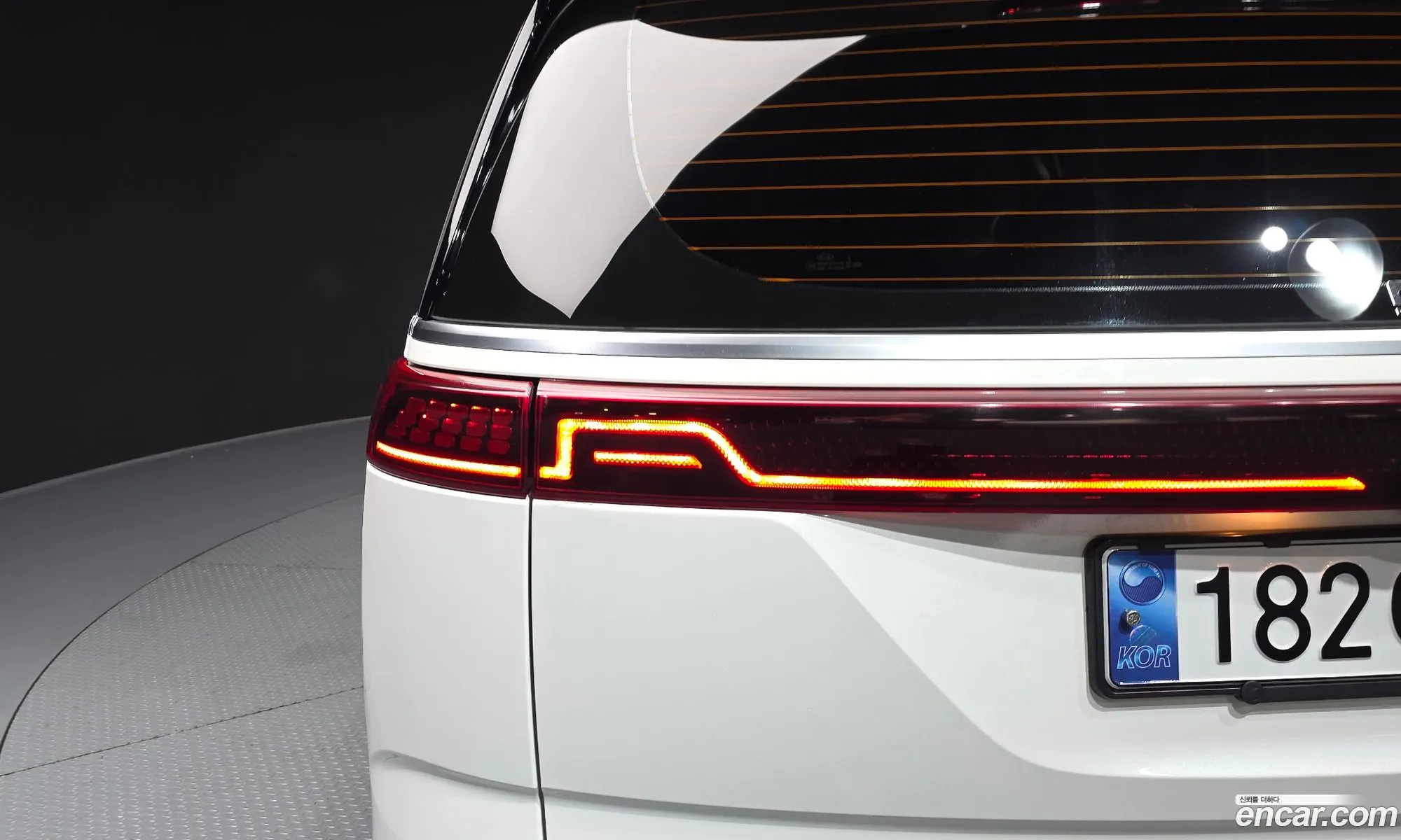 Kia Carnival 2021 — 20