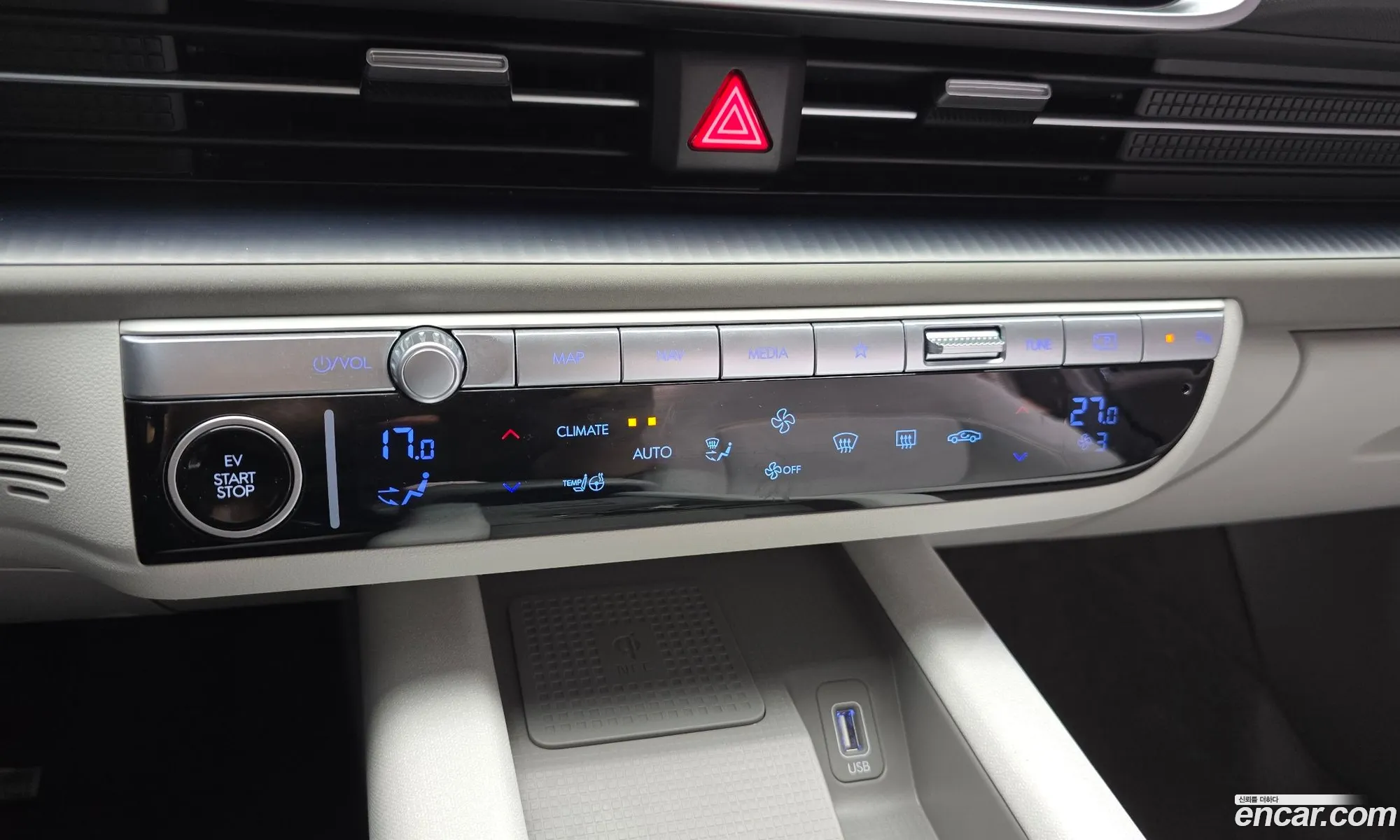 Hyundai Ioniq 6 2023 KMHM241CPPA059967 — 18