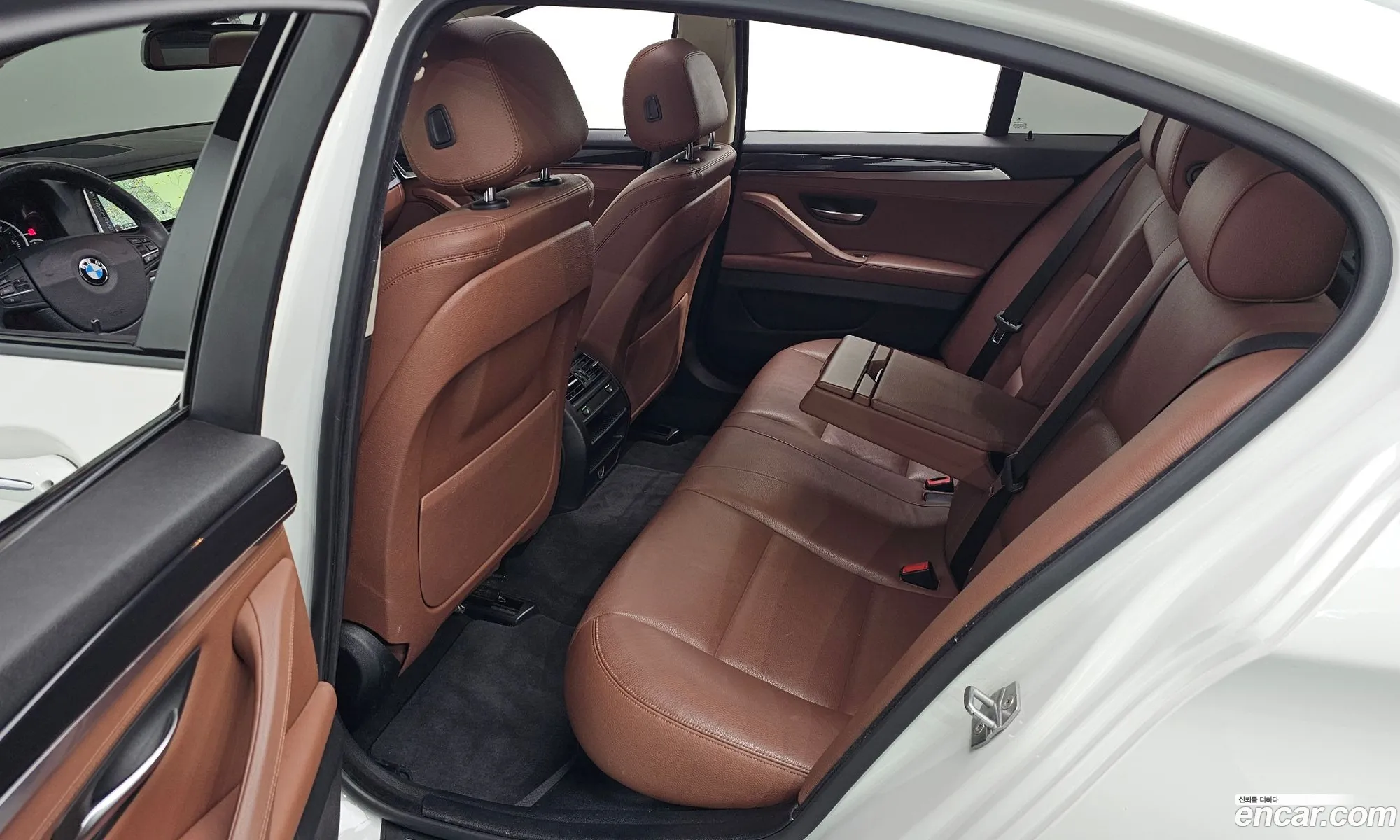 BMW 5 Series 2016 WBA5E5109GG200750 — 6