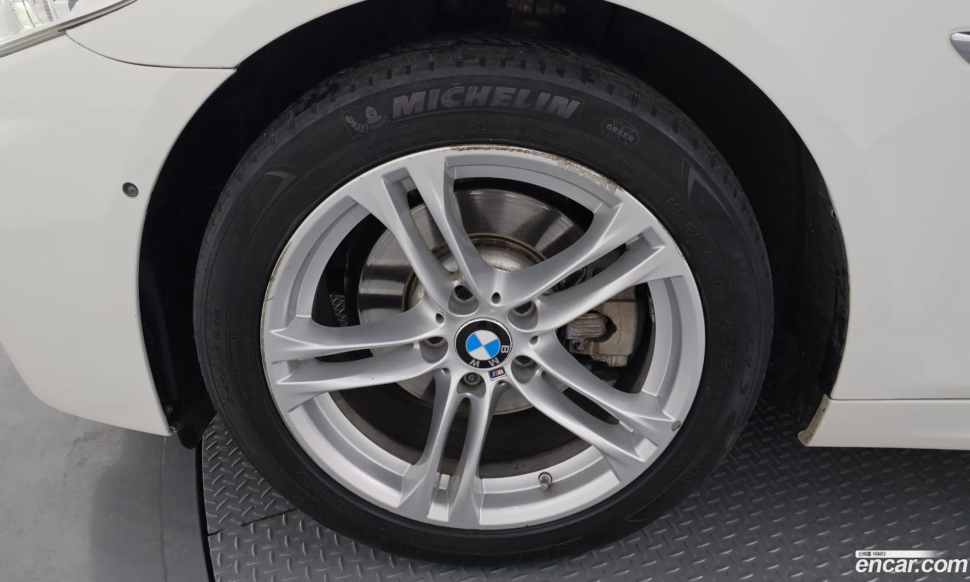 BMW 5 Series 2016 WBA5E5109GG200750 — 8