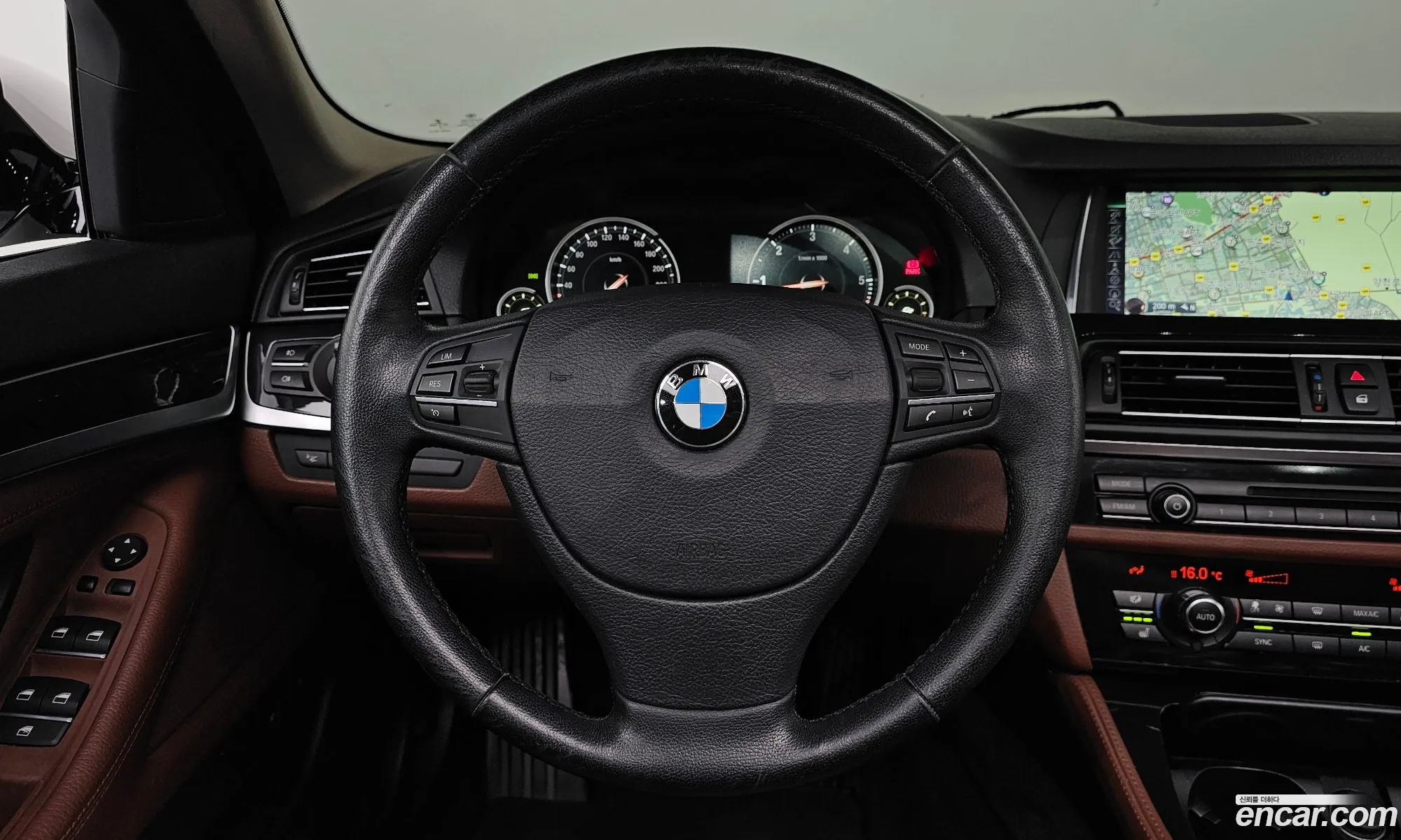 BMW 5 Series 2016 WBA5E5109GG200750 — 4