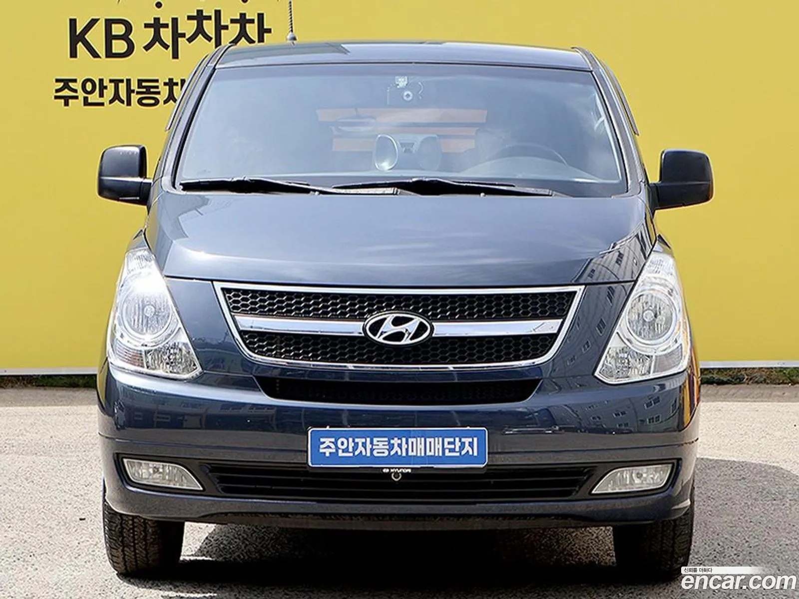 Hyundai Grand Starex 2015 — 2