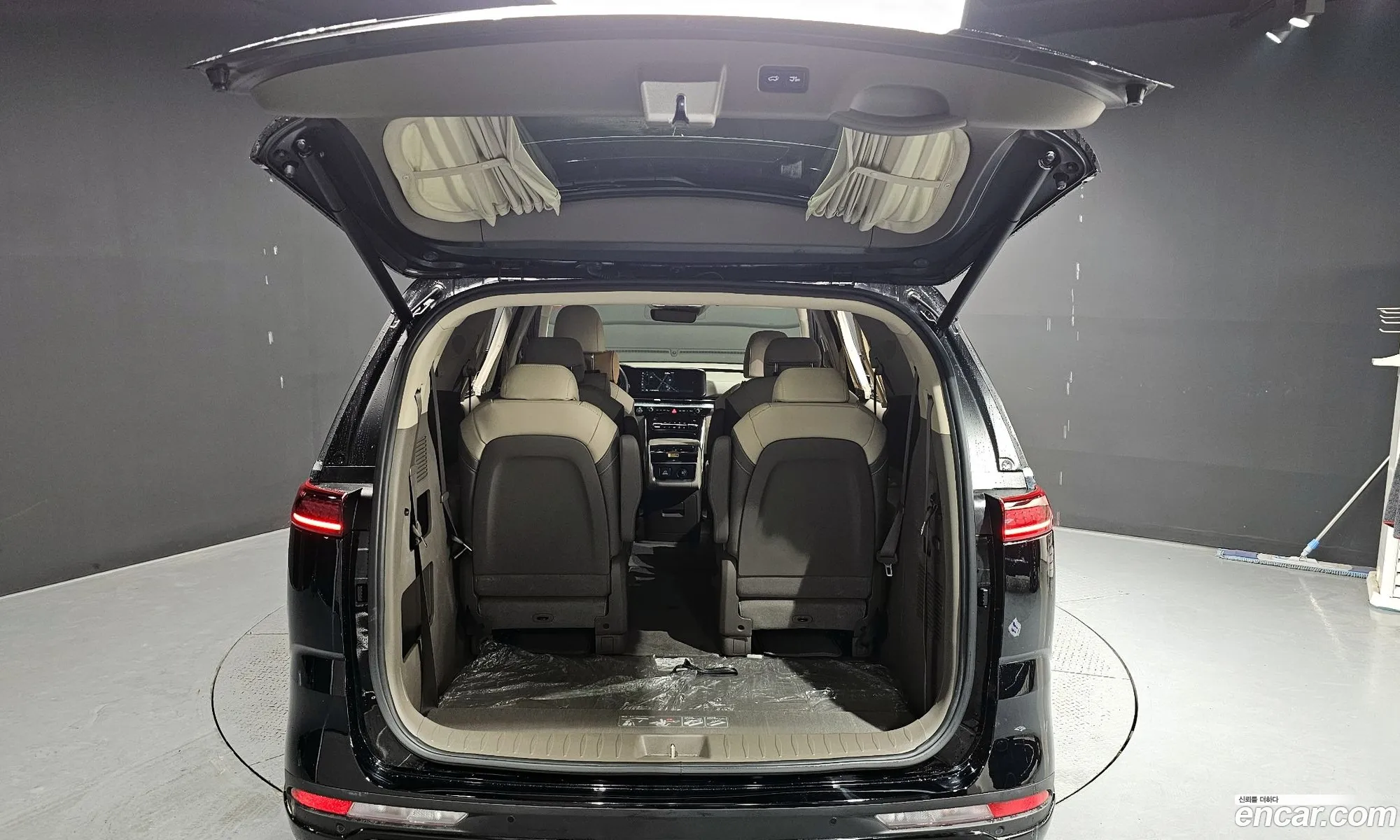 Kia Carnival 2022 KNANE813BPS202920 — 30