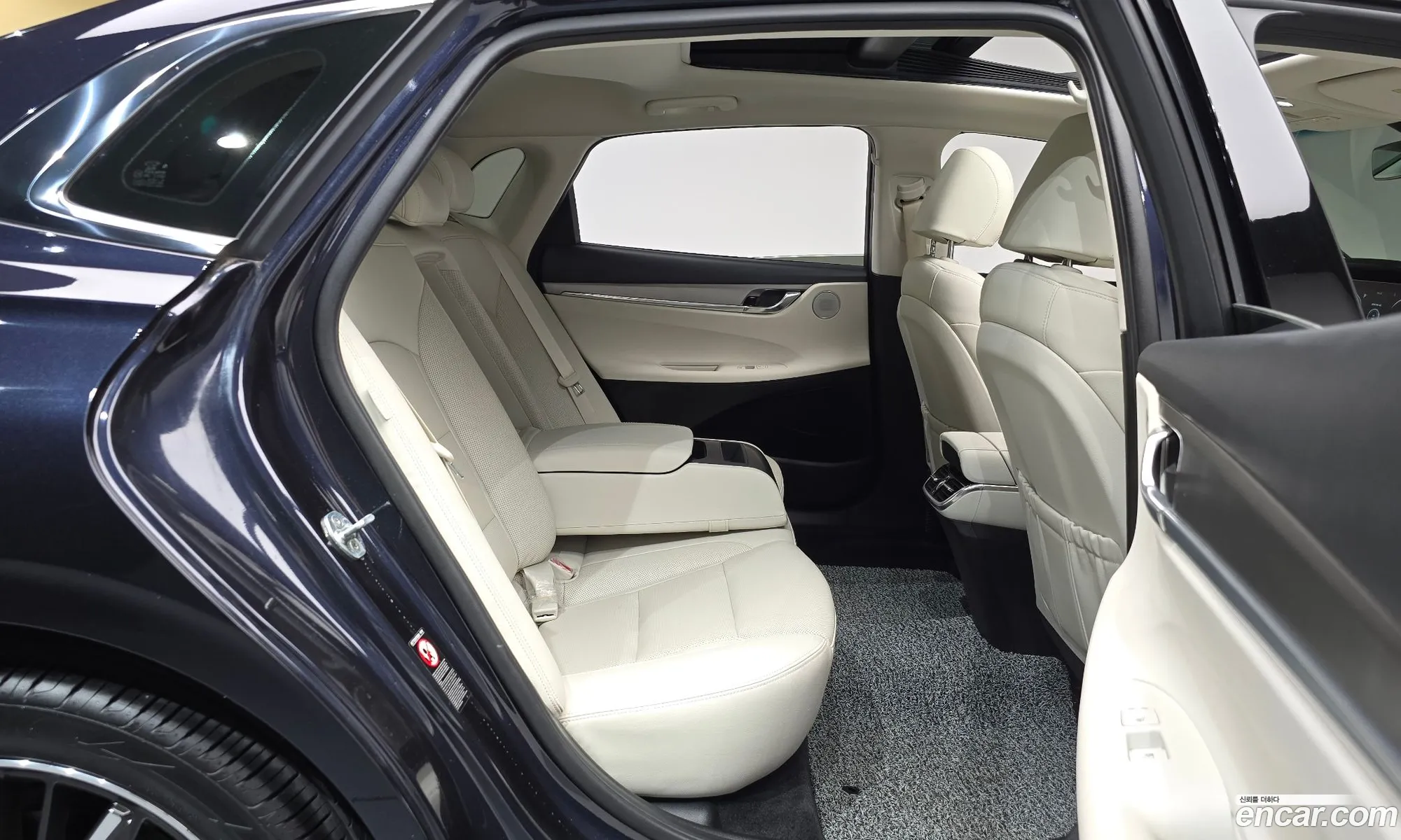 Hyundai Grandeur IG 2021 — 21