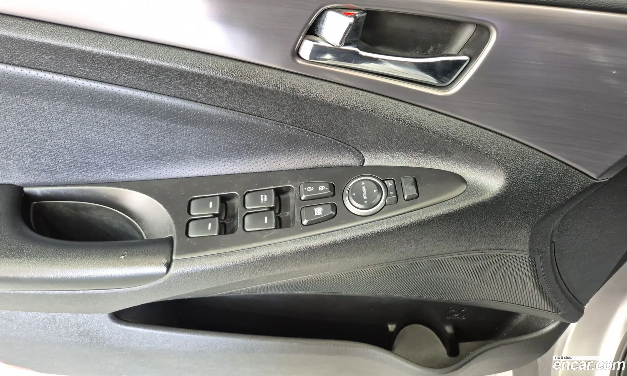 Hyundai Sonata Hybrid 2012 — 4