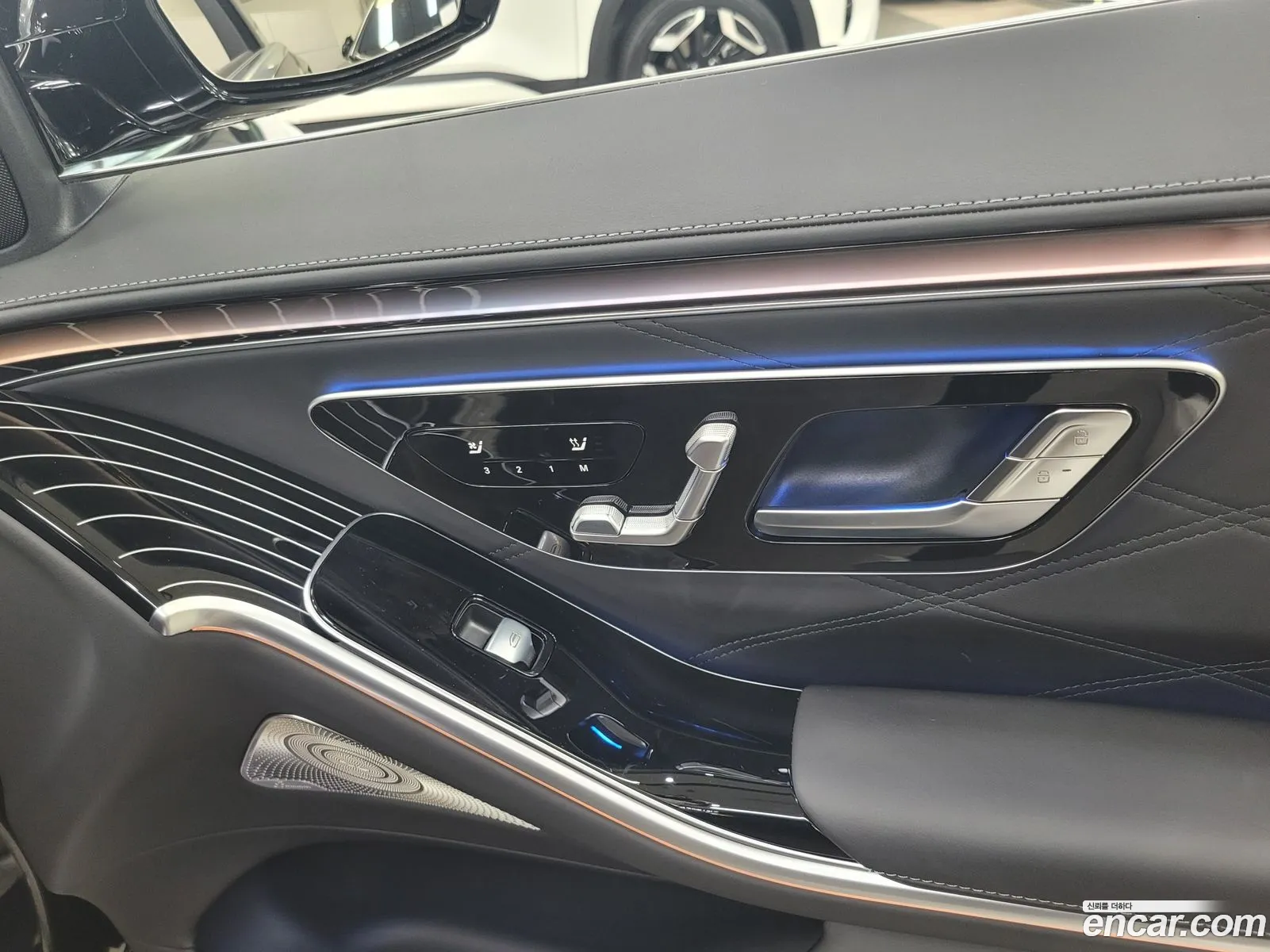 Mercedes-Benz S-Class W223 2025 — 11