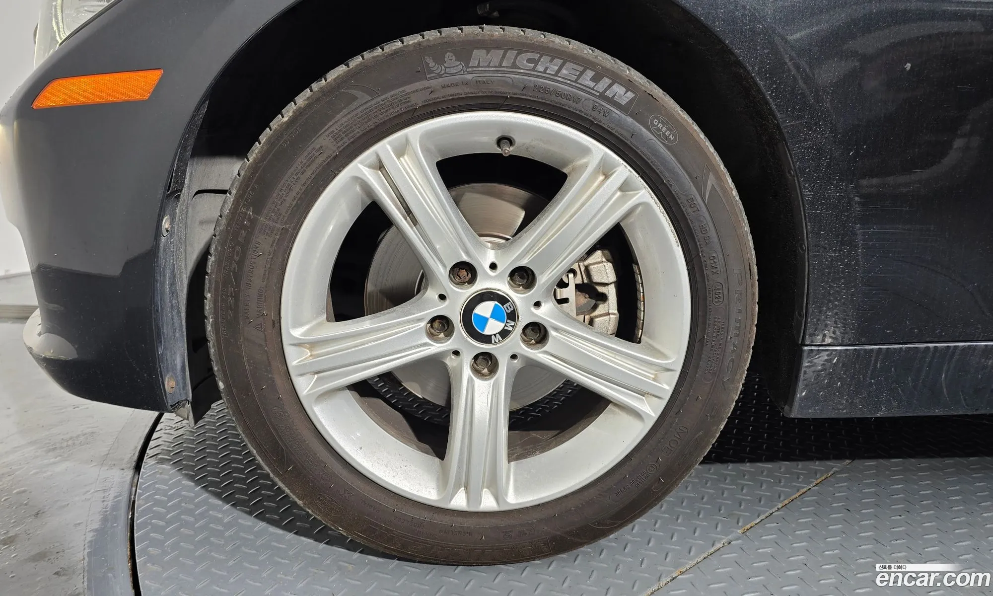 BMW 3 Series 2012 WBA3D3100CF247972 — 3