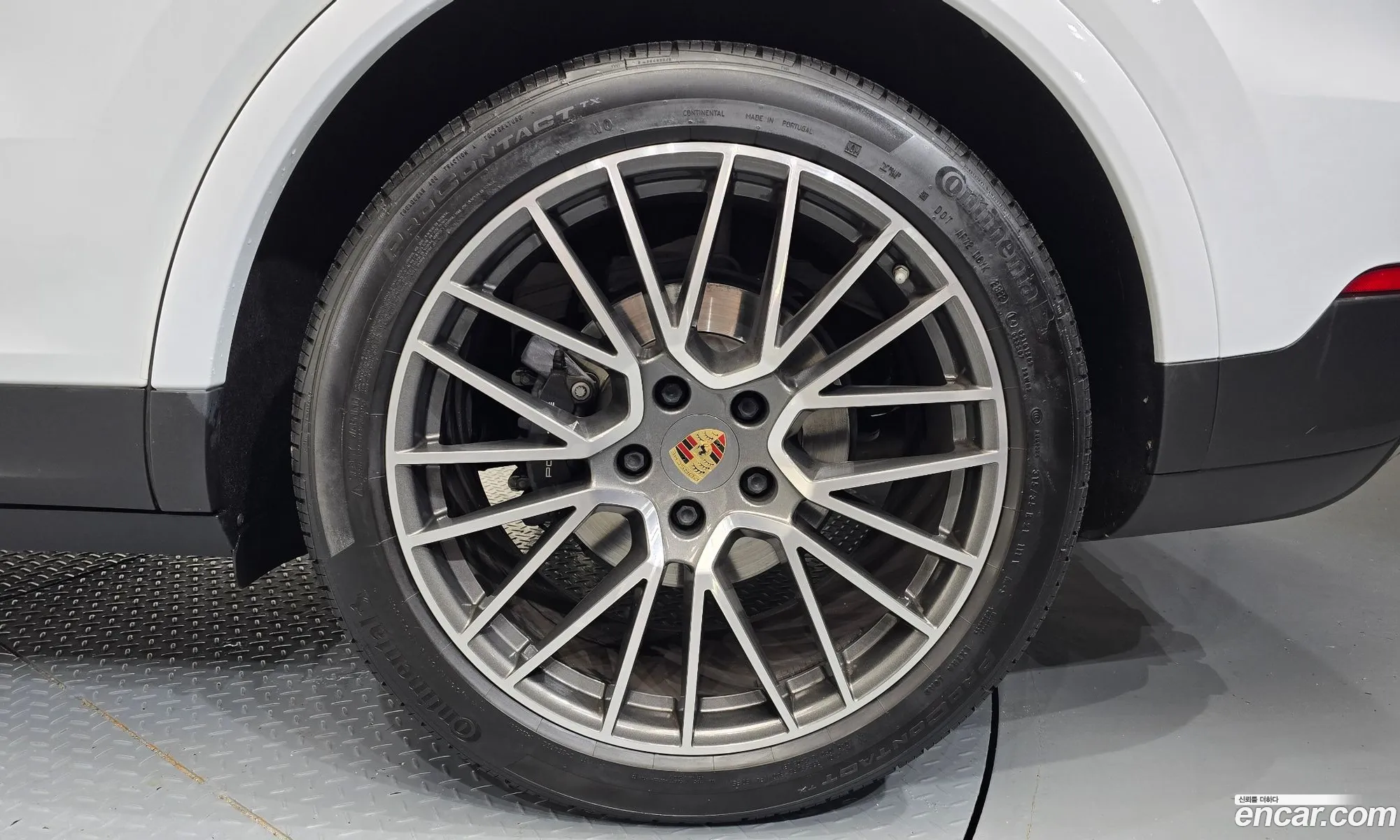Porsche Cayenne 2022 — 10