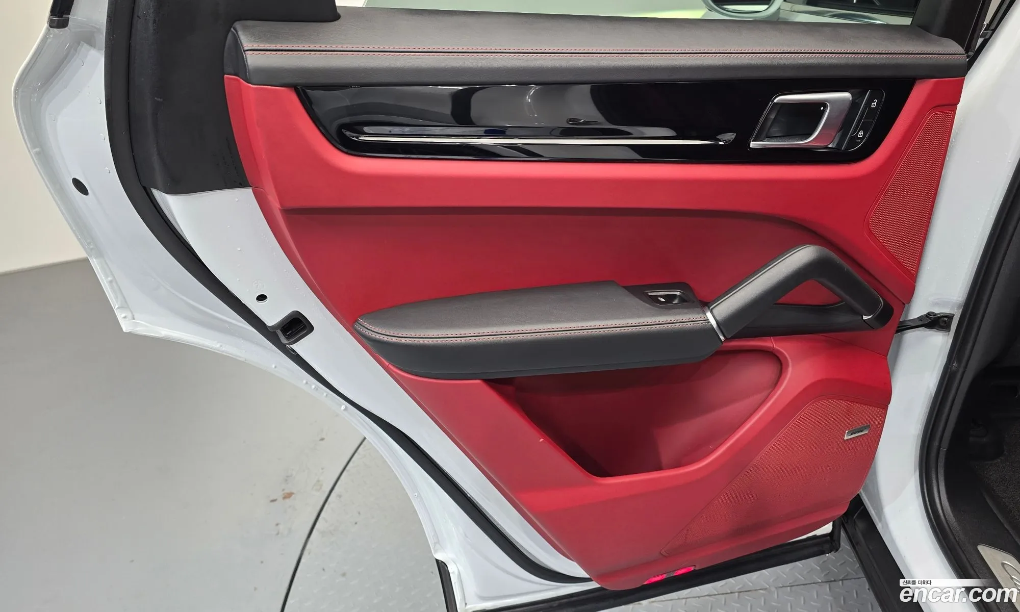 Porsche Cayenne 2022 — 26