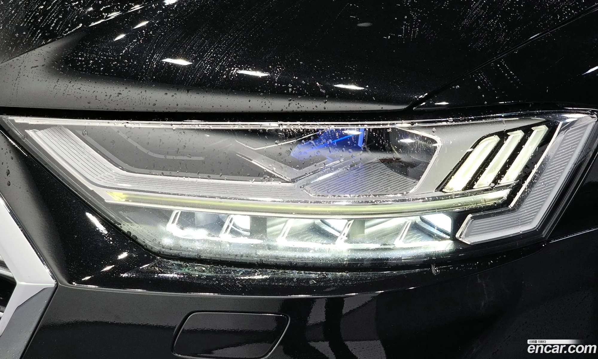 Audi A8 2020 WAUZZZF8XLN002549 — 18