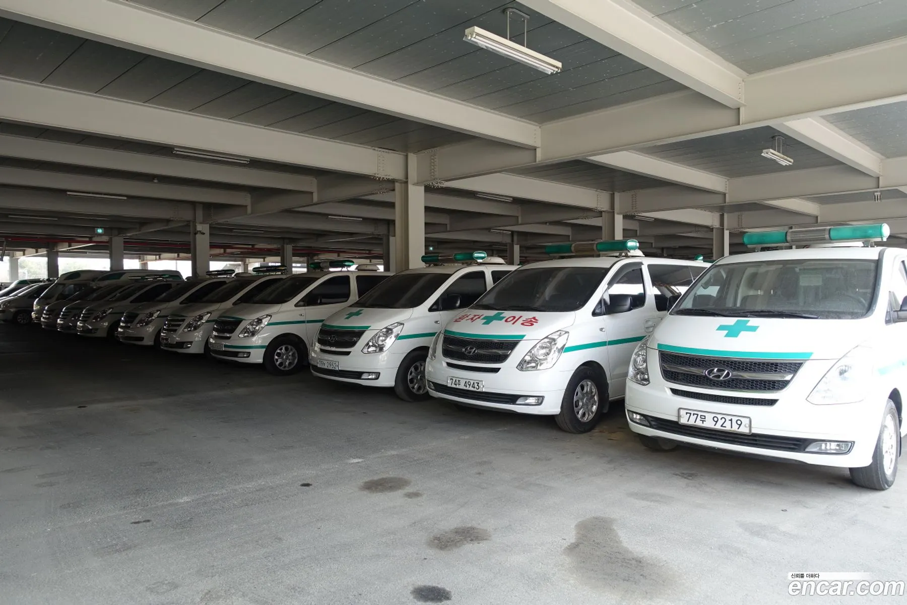 Hyundai Grand Starex 2015 — 3