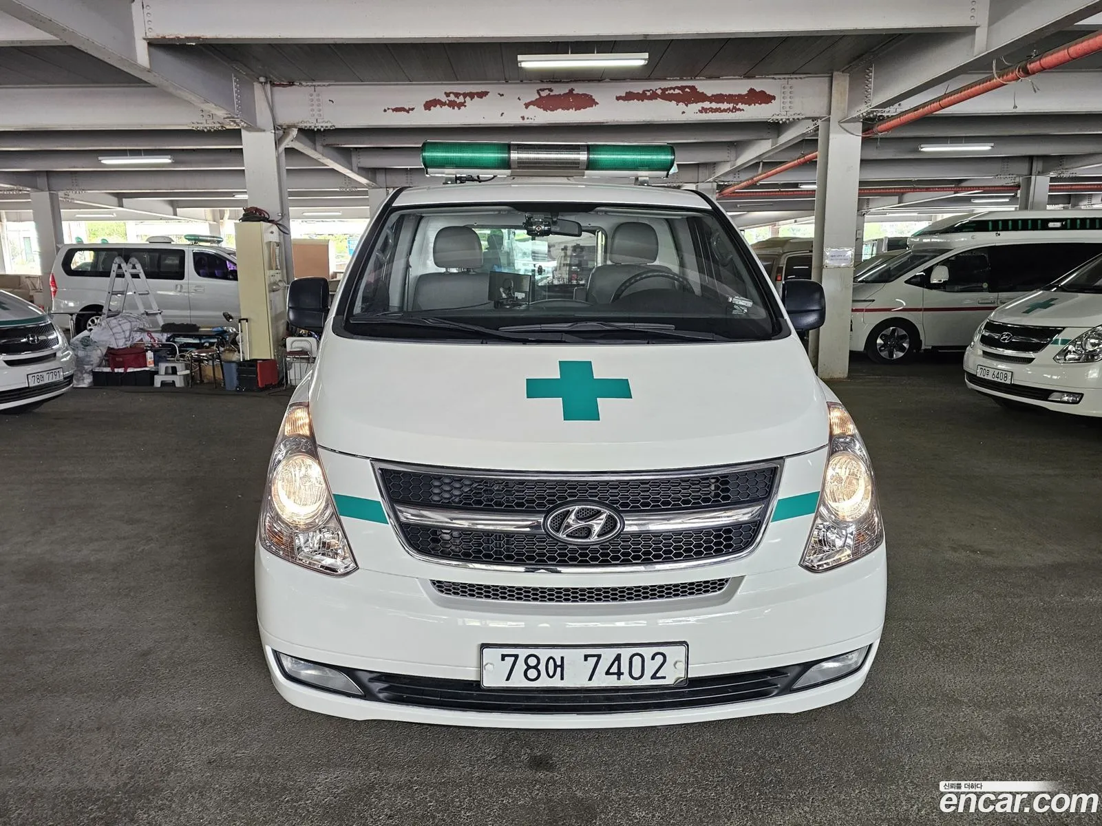 Hyundai Grand Starex 2015 — 10
