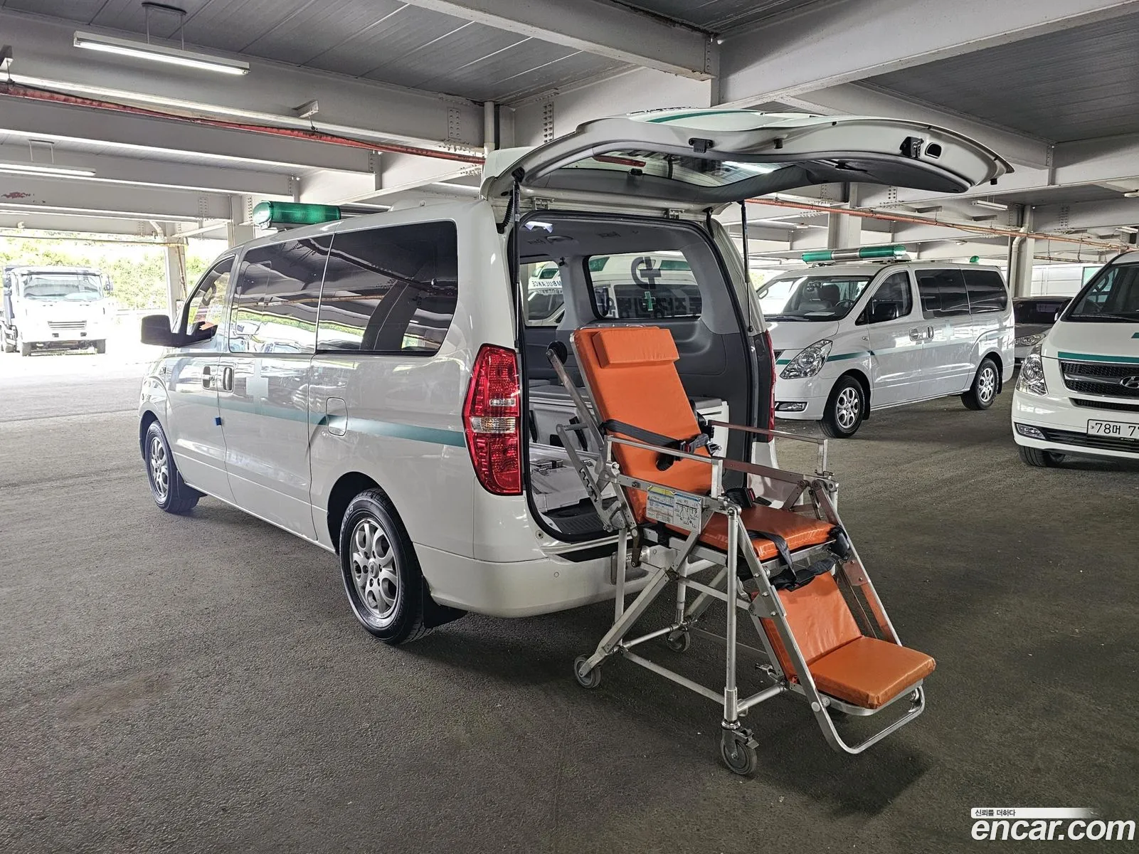 Hyundai Grand Starex 2015 — 2