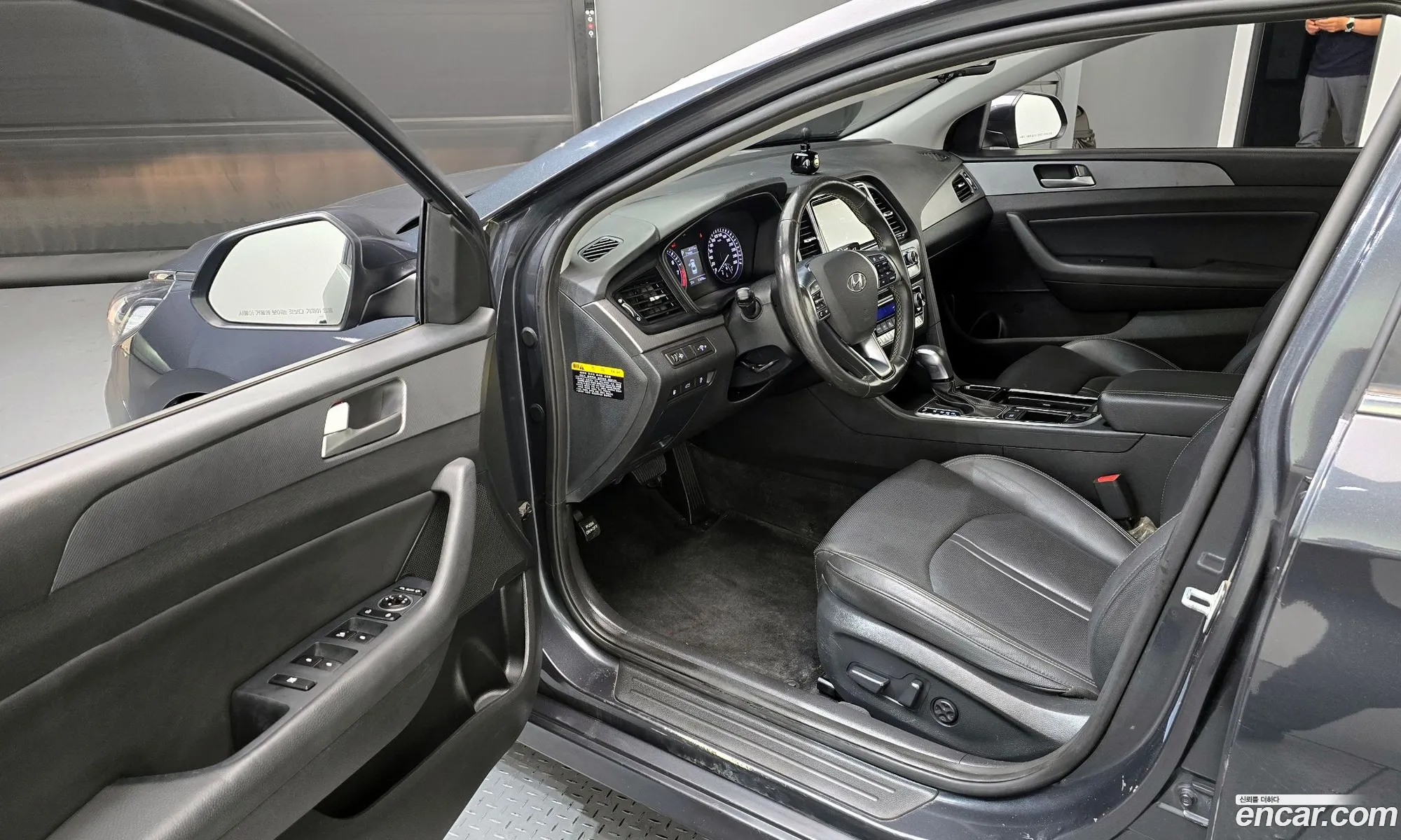 Hyundai Sonata New Rise 2018 — 17