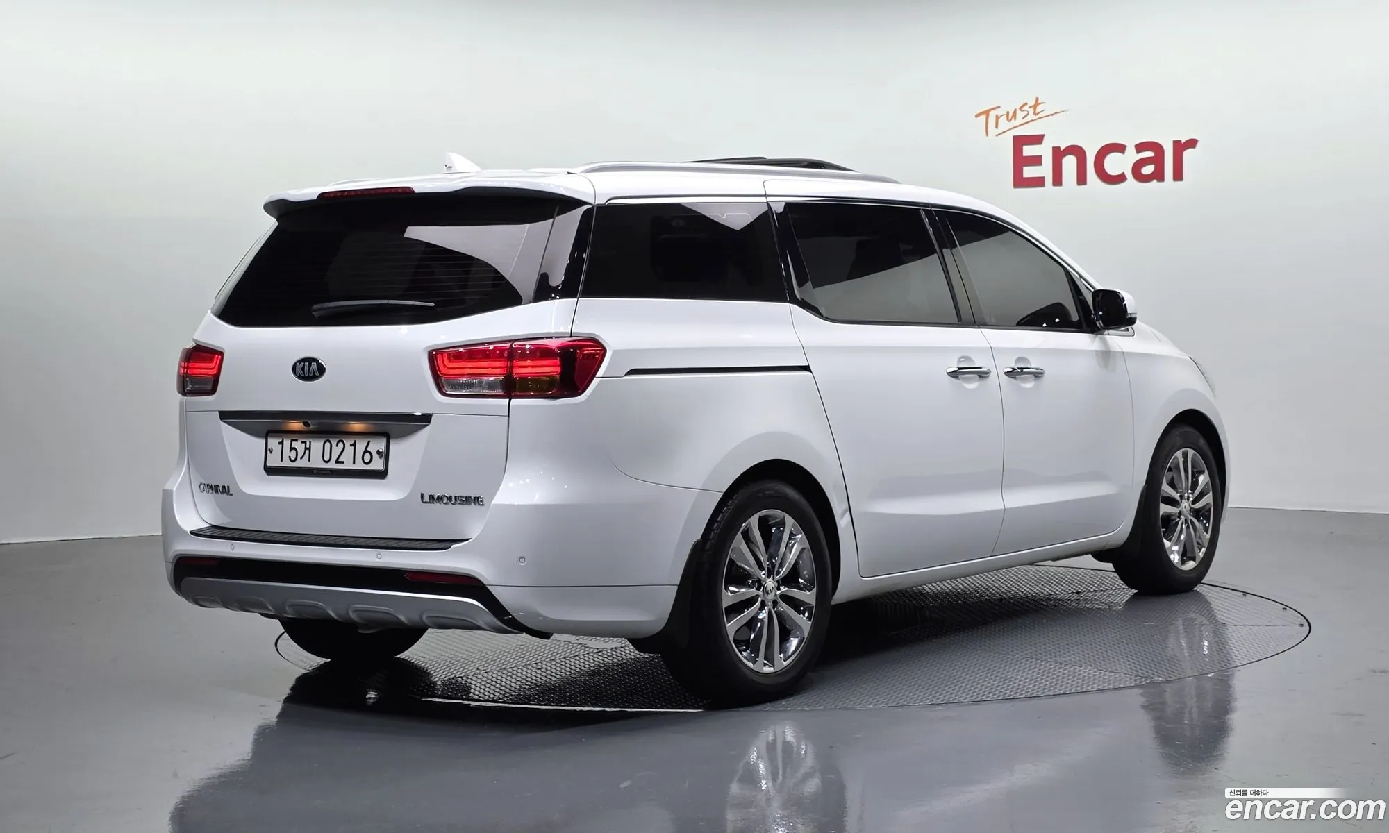 Kia Carnival 2016 KNAME811BHS290156 — 33