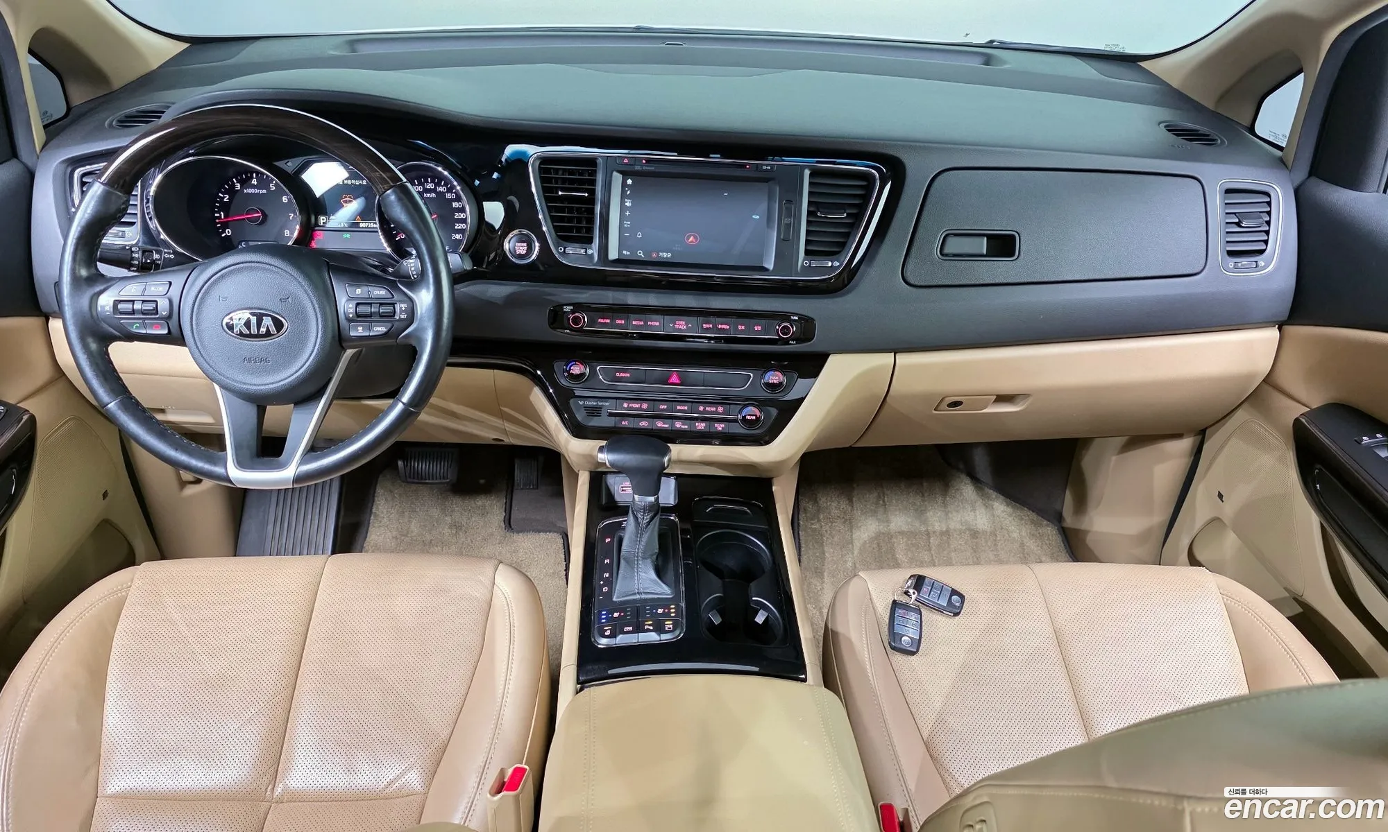 Kia Carnival 2016 KNAME811BHS290156 — 5