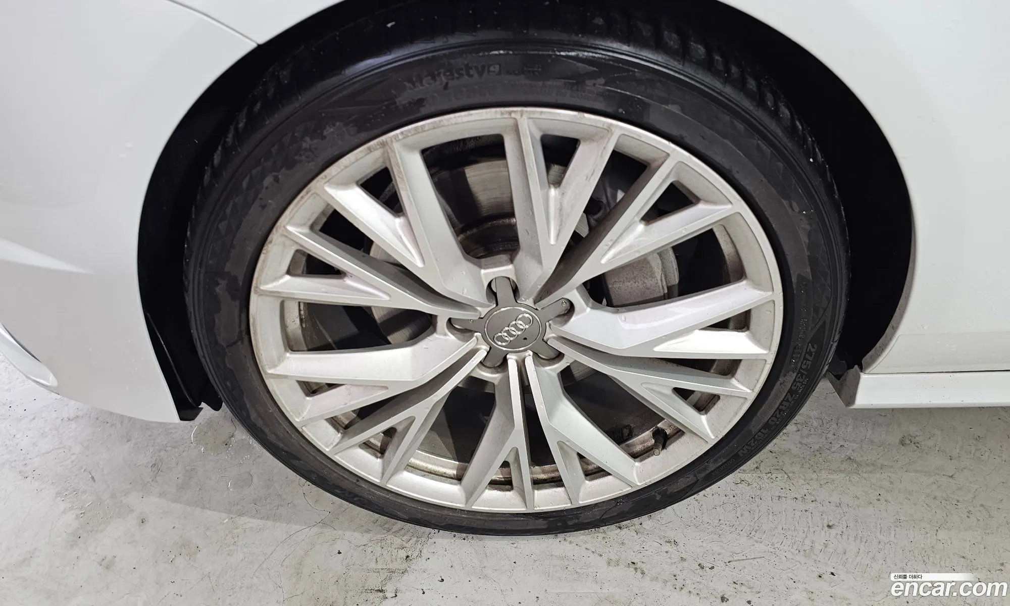 Audi A7 2015 WAUZZZ4G2GN021354 — 7