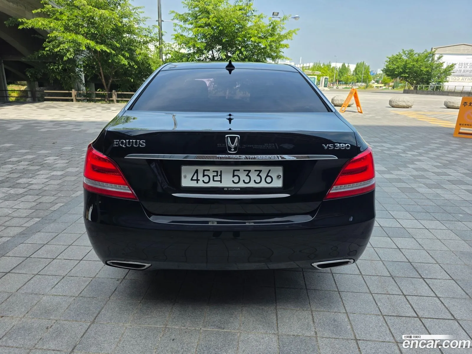 Hyundai Equus 2014 — 14