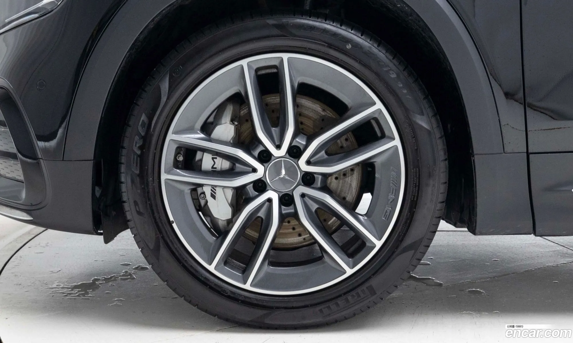 Mercedes-Benz GLB-Class X247 2025 — 17