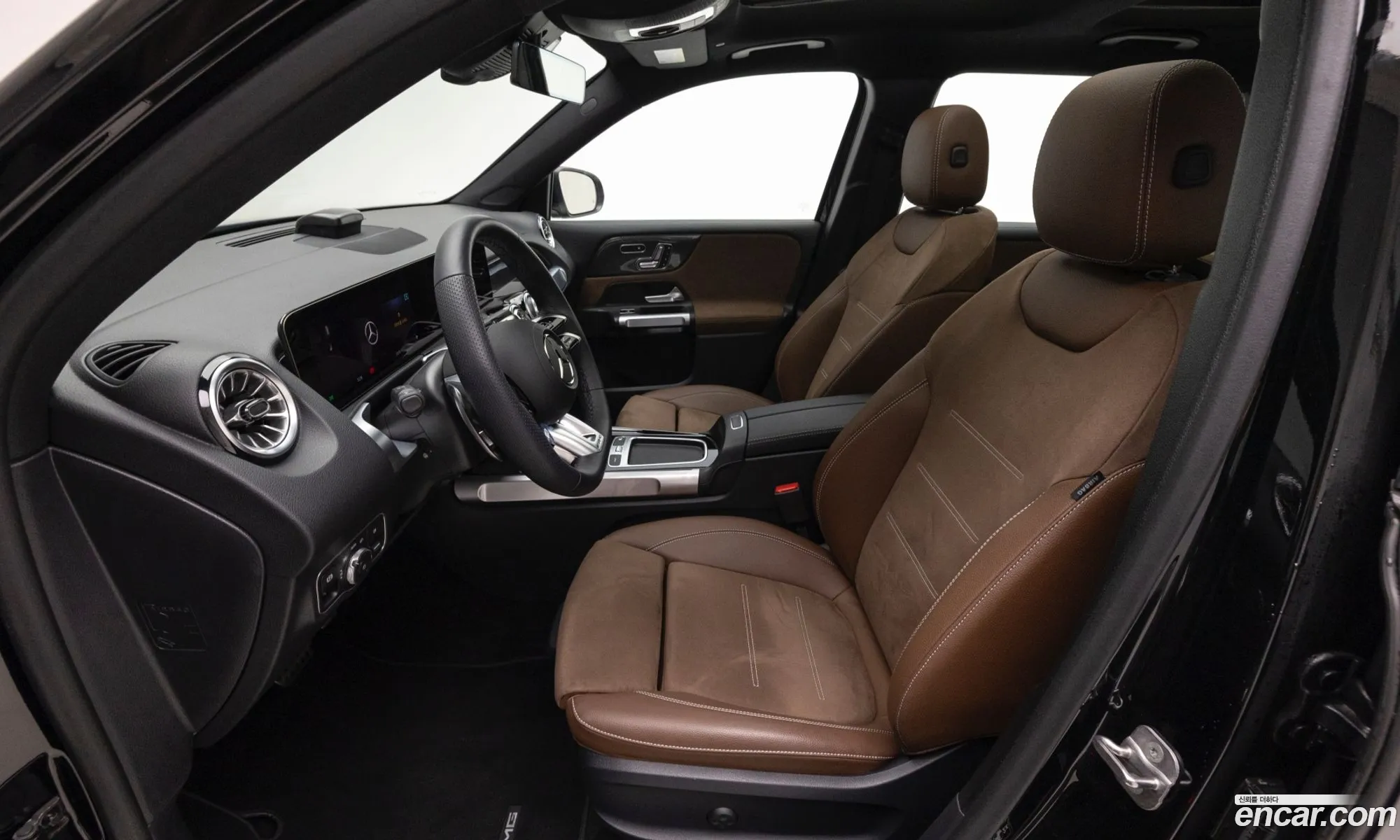 Mercedes-Benz GLB-Class X247 2025 — 3