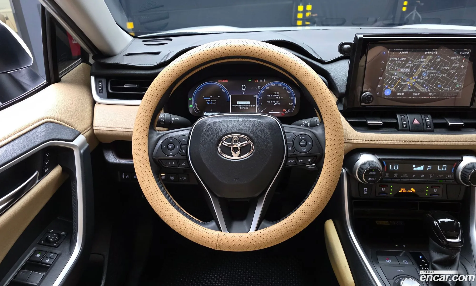 Toyota RAV4 2024 — 15